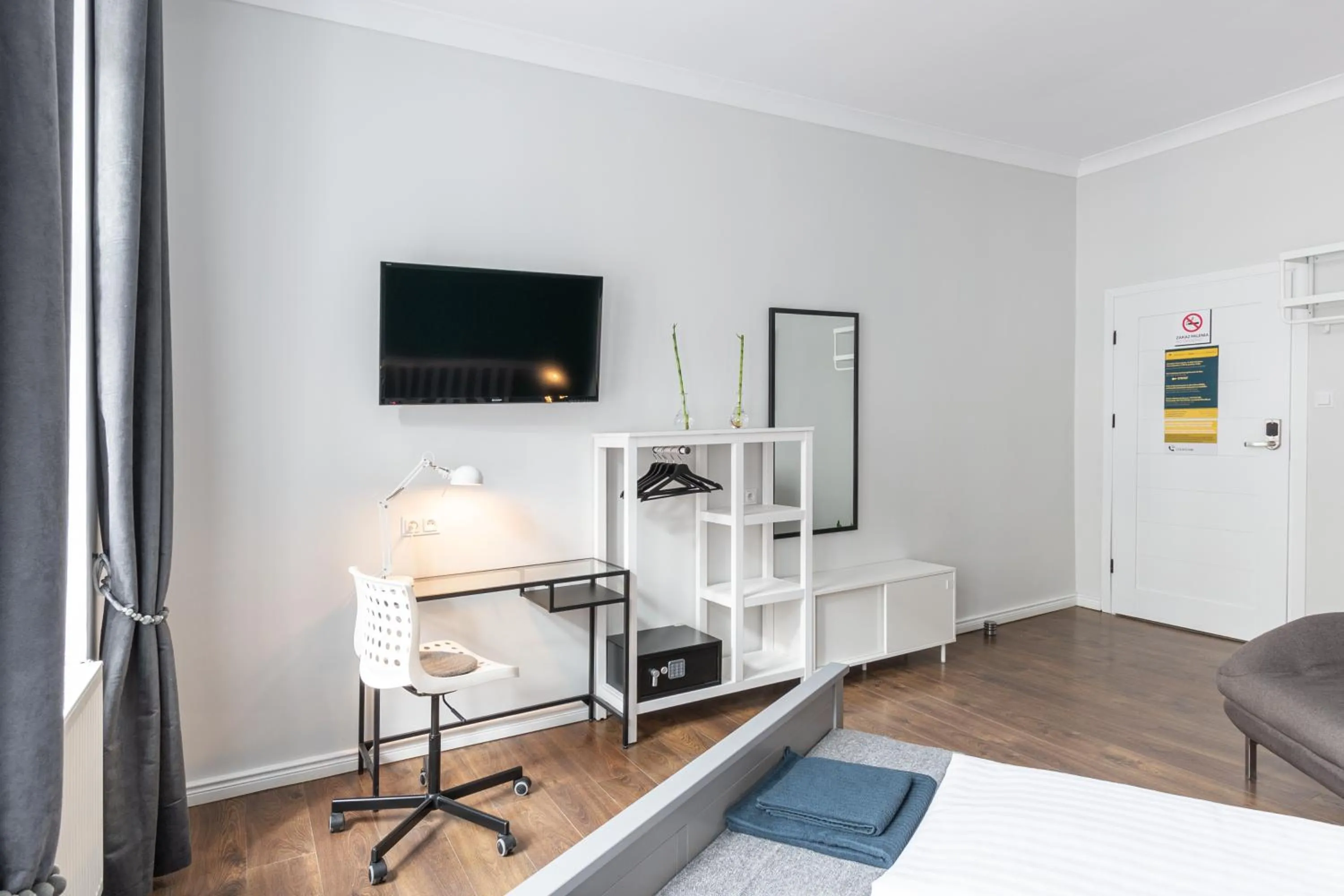 TV and multimedia, Bed in Villa Wilda