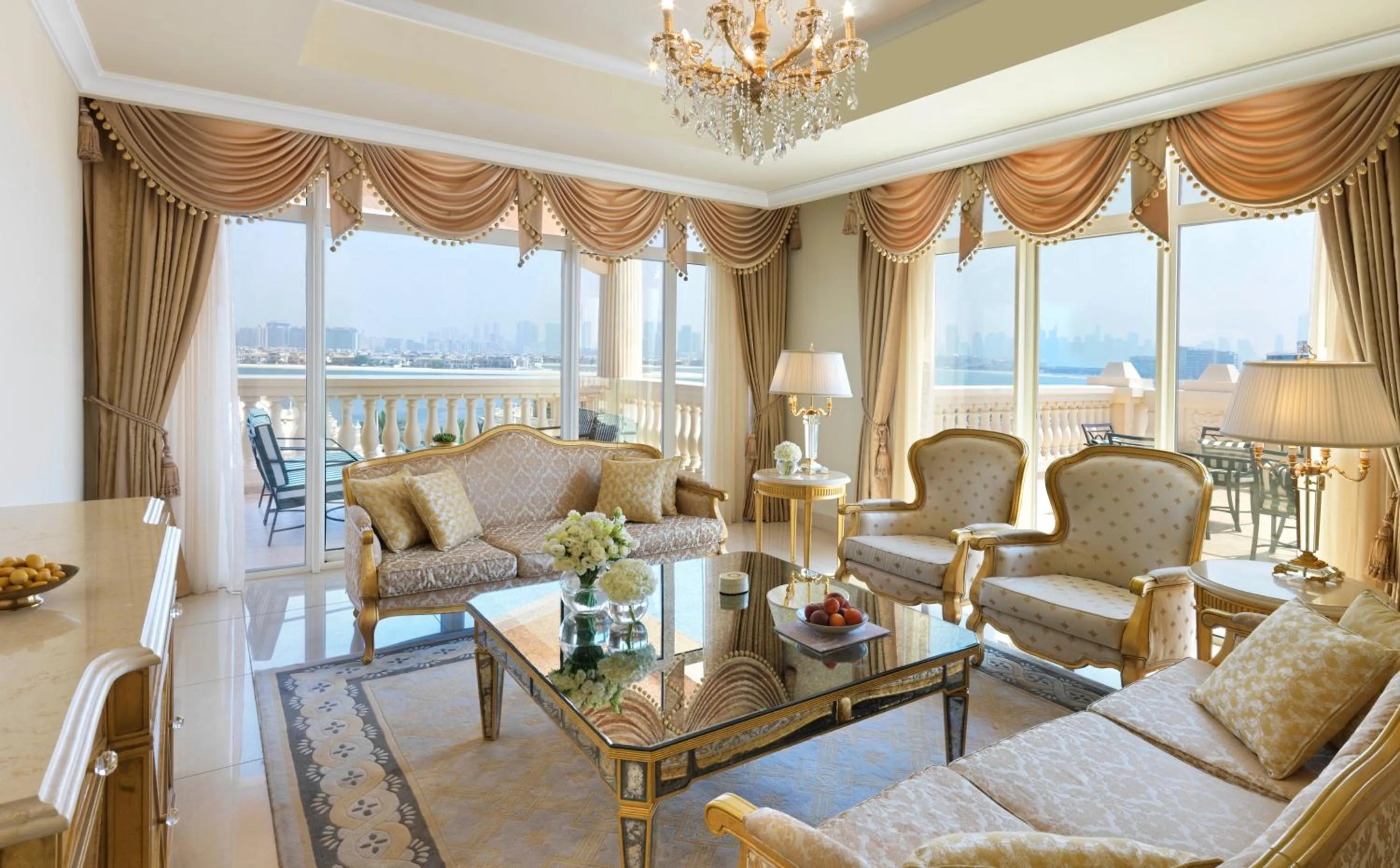 Living room in Kempinski Hotel & Residences Palm Jumeirah