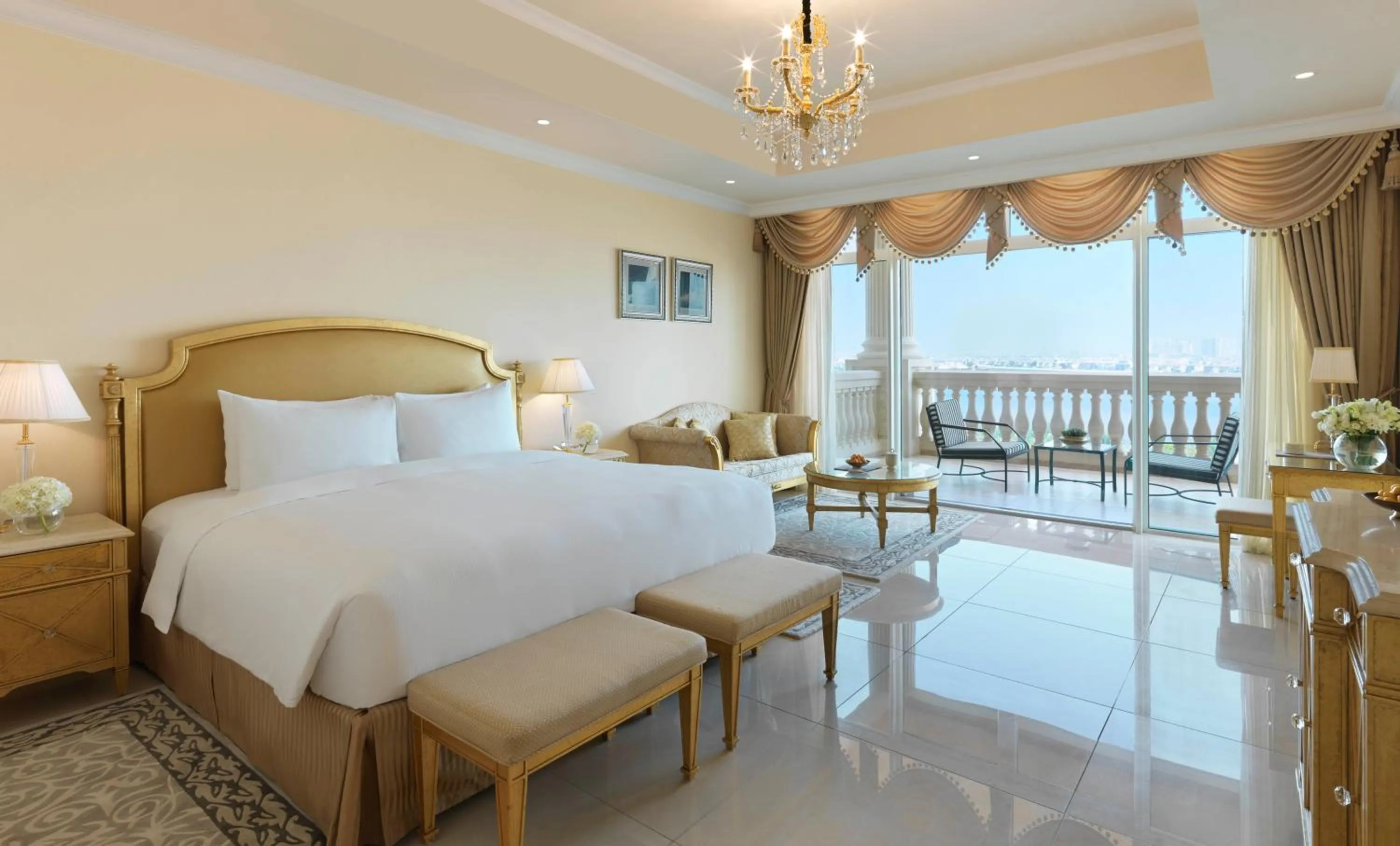 Bedroom, Bed in Kempinski Hotel & Residences Palm Jumeirah