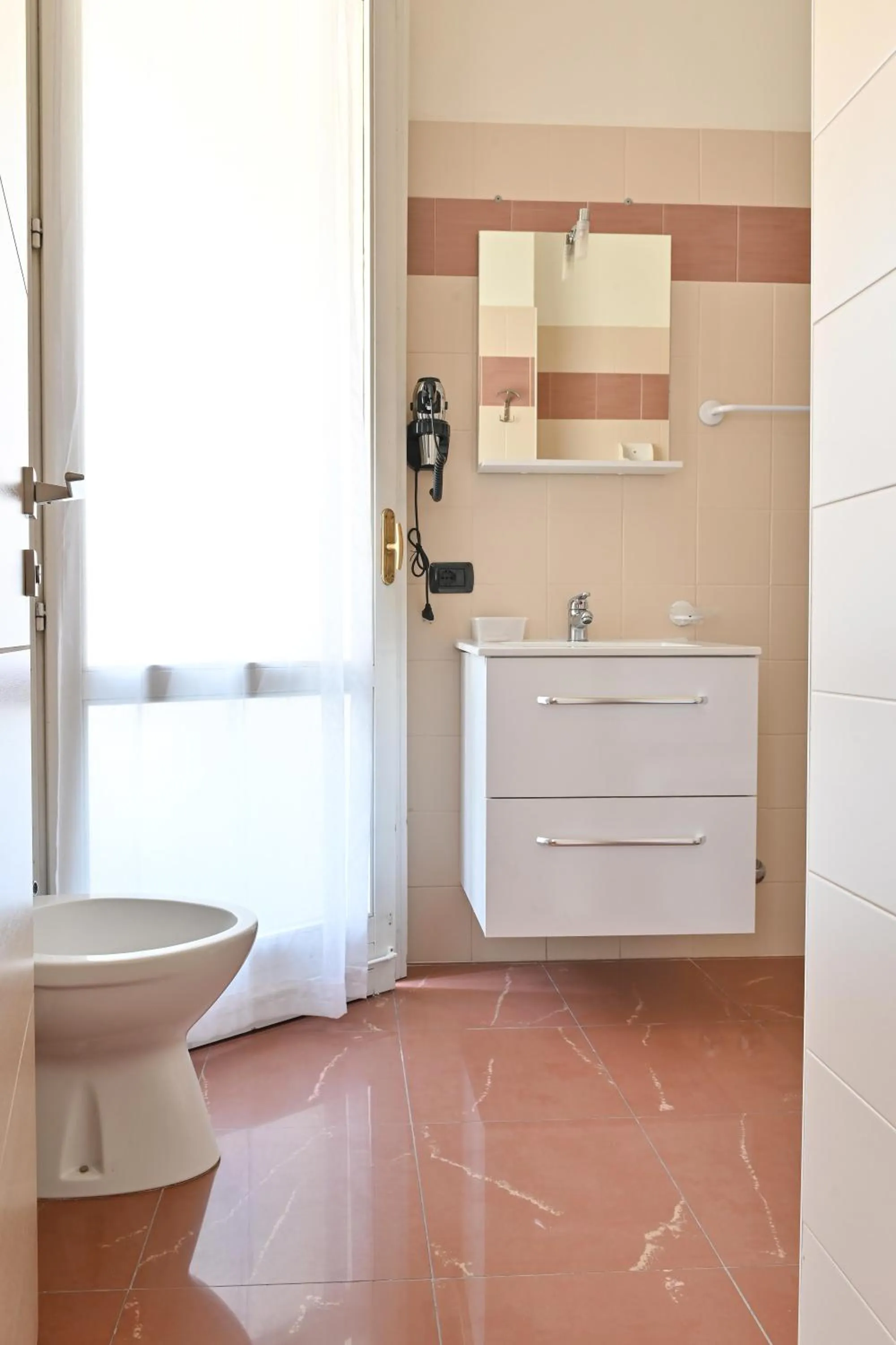 Toilet in Hotel Marco's