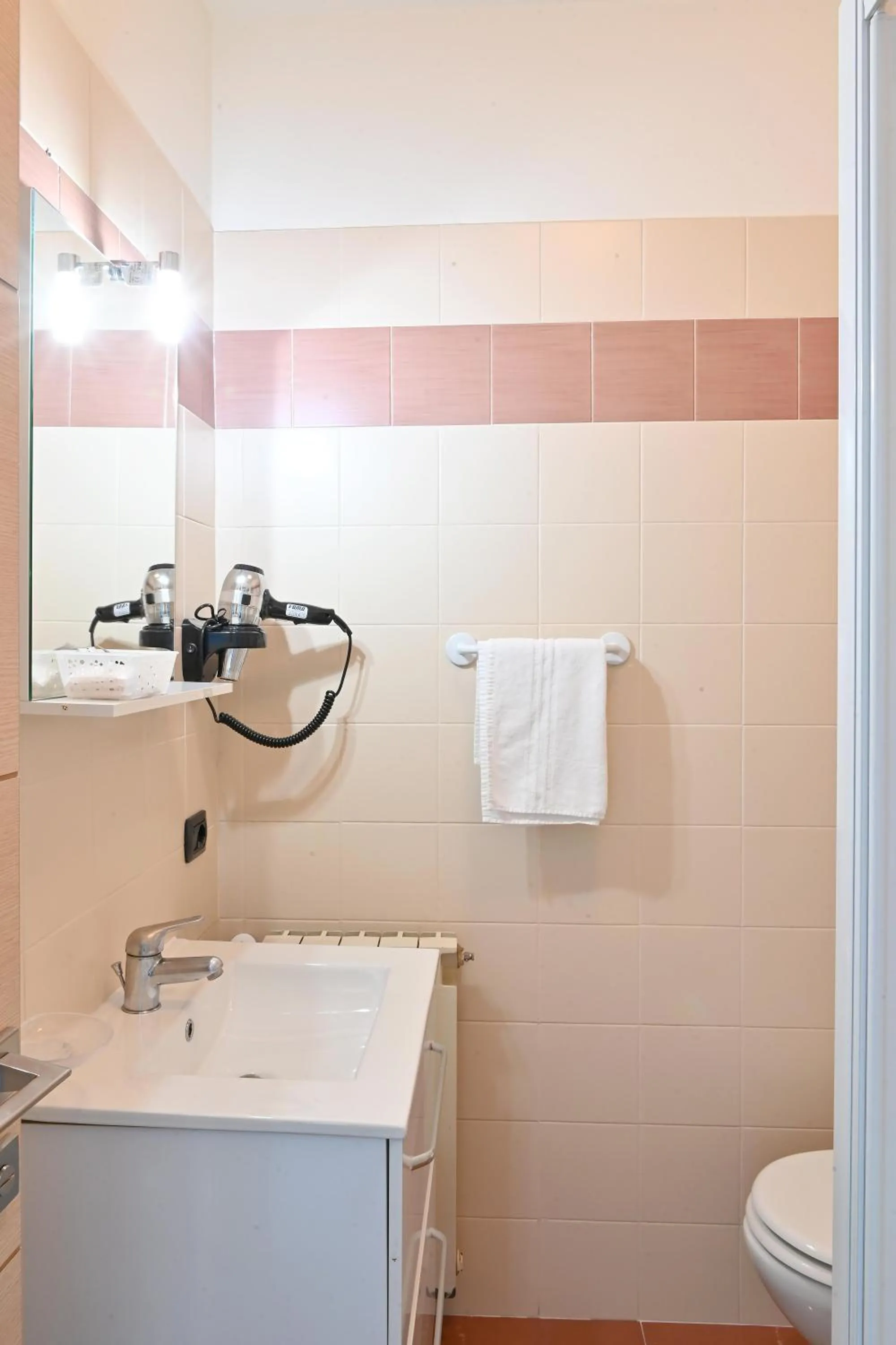 Toilet in Hotel Marco's