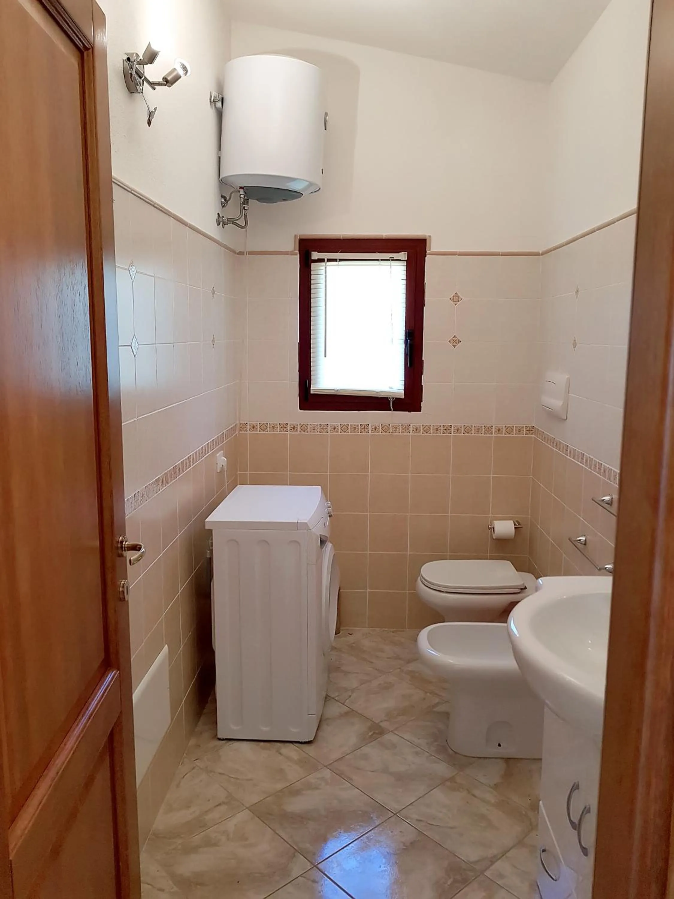 Bathroom in villette baia