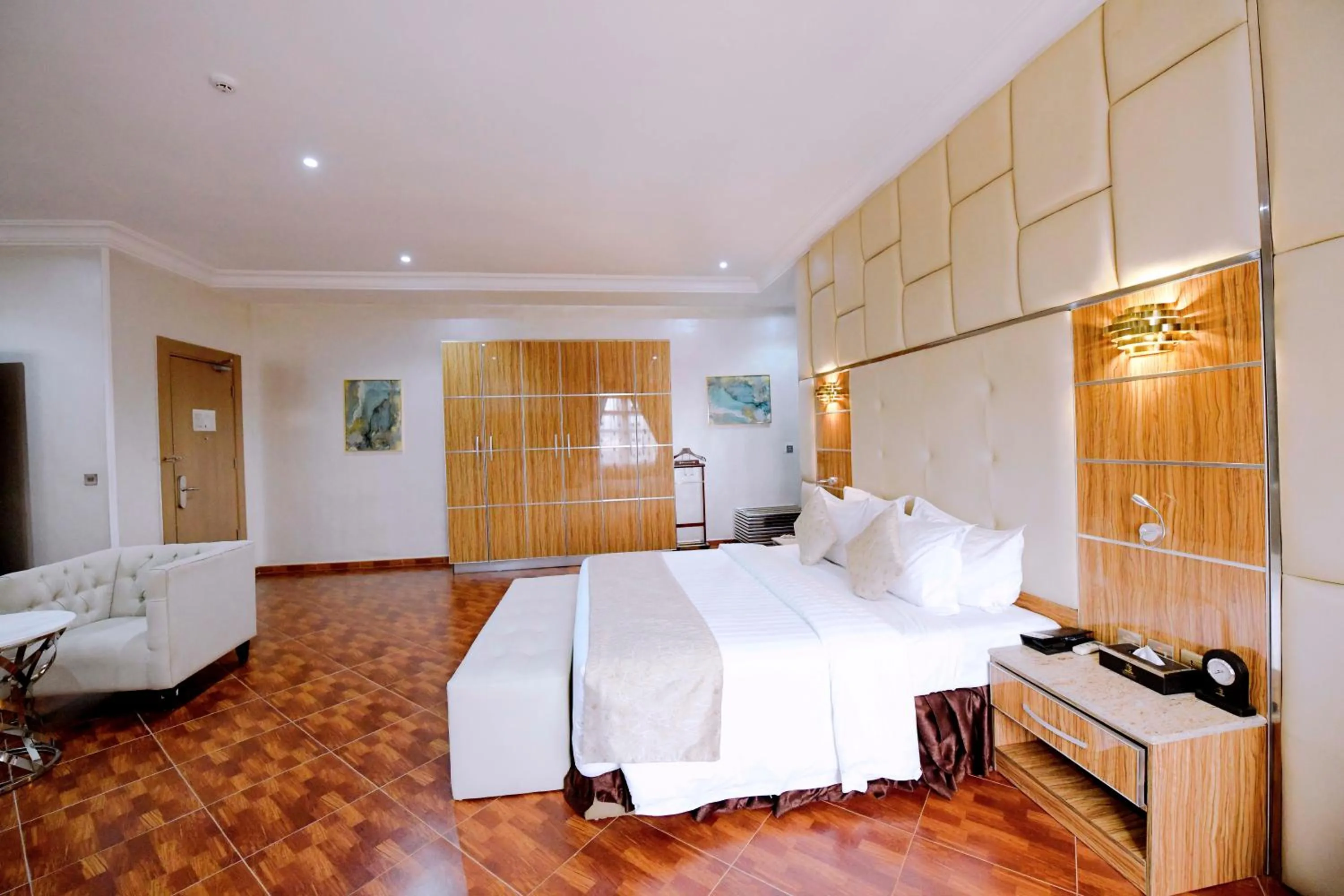 Bed in The Wells Carlton