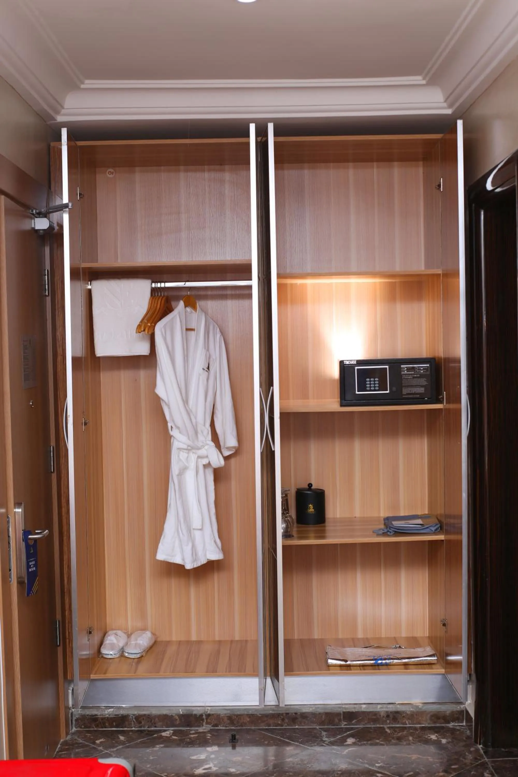 Bedroom in The Wells Carlton