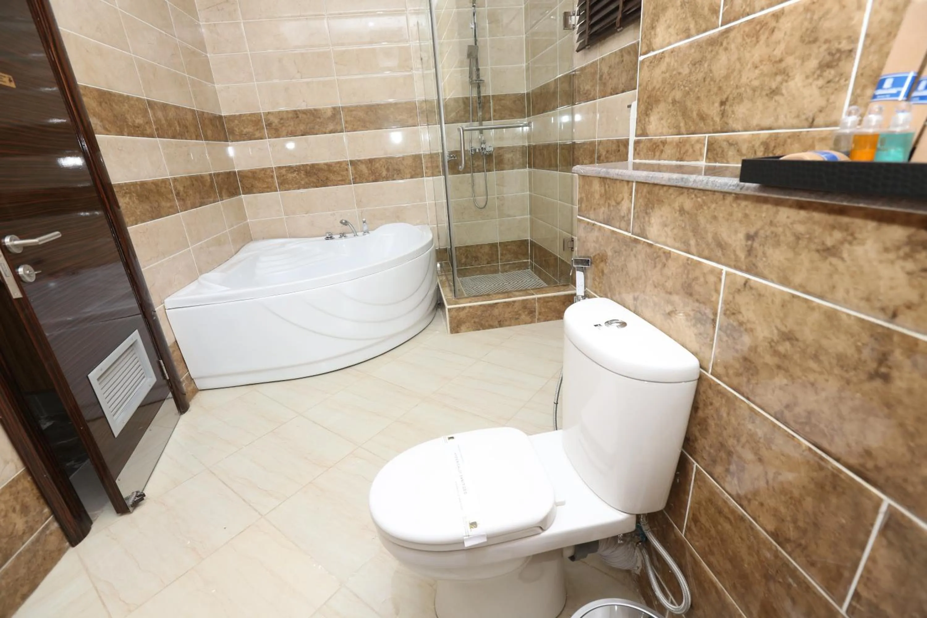 Toilet in The Wells Carlton