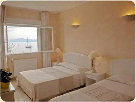 Bedroom, Bed in L'Isula Rossa