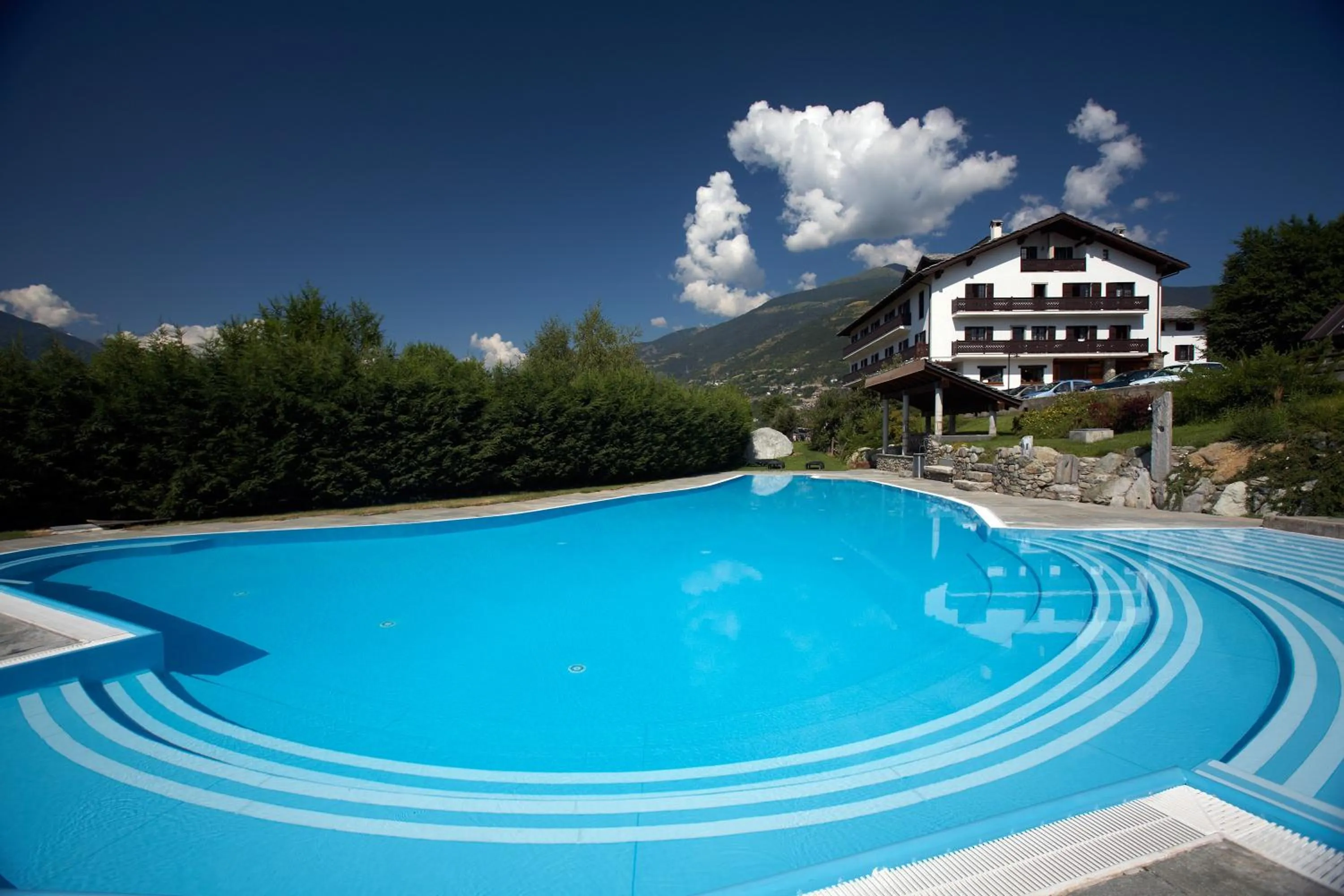 Swimming pool in Hotel Milleluci