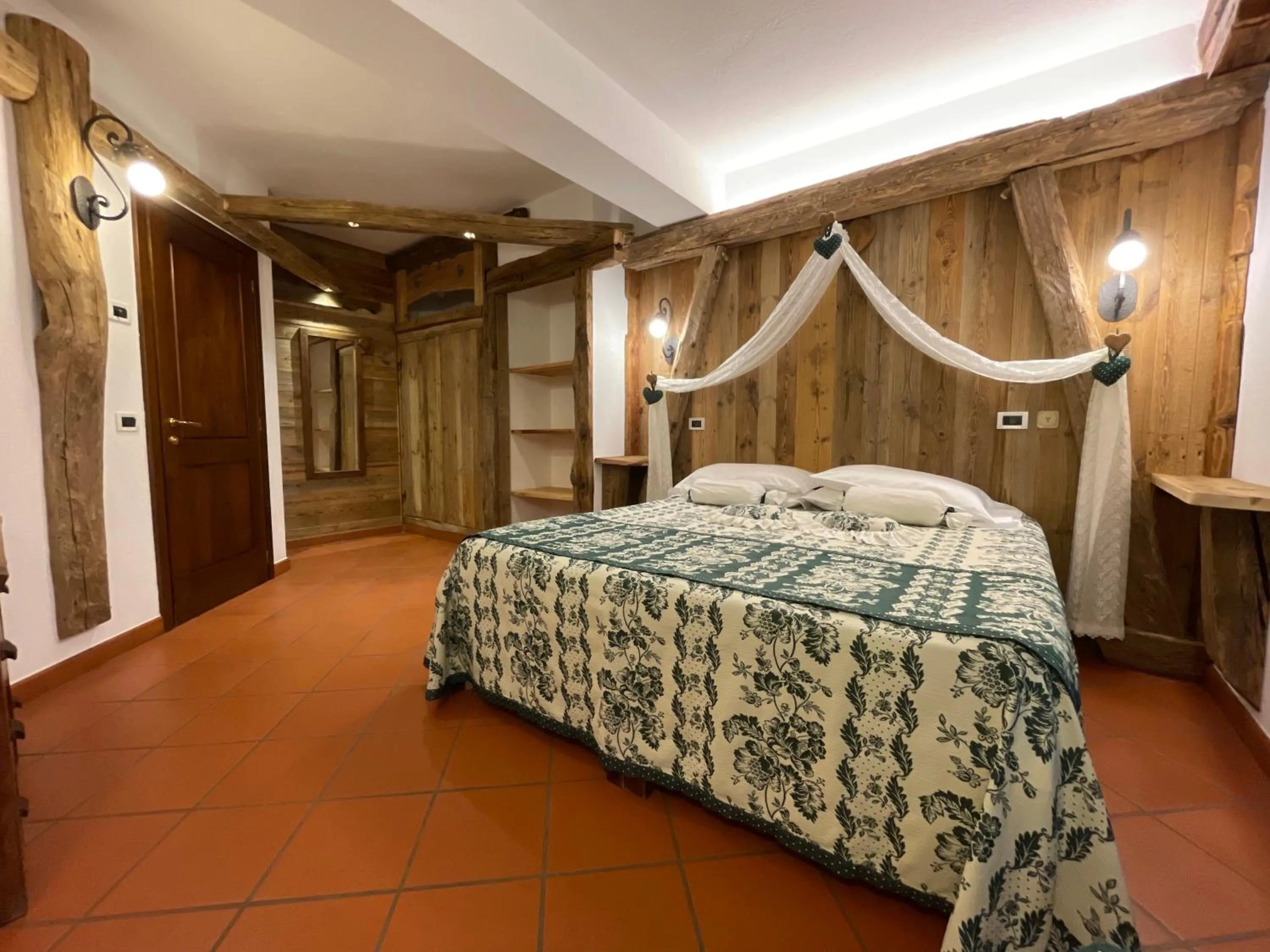 Bed in Hotel Milleluci