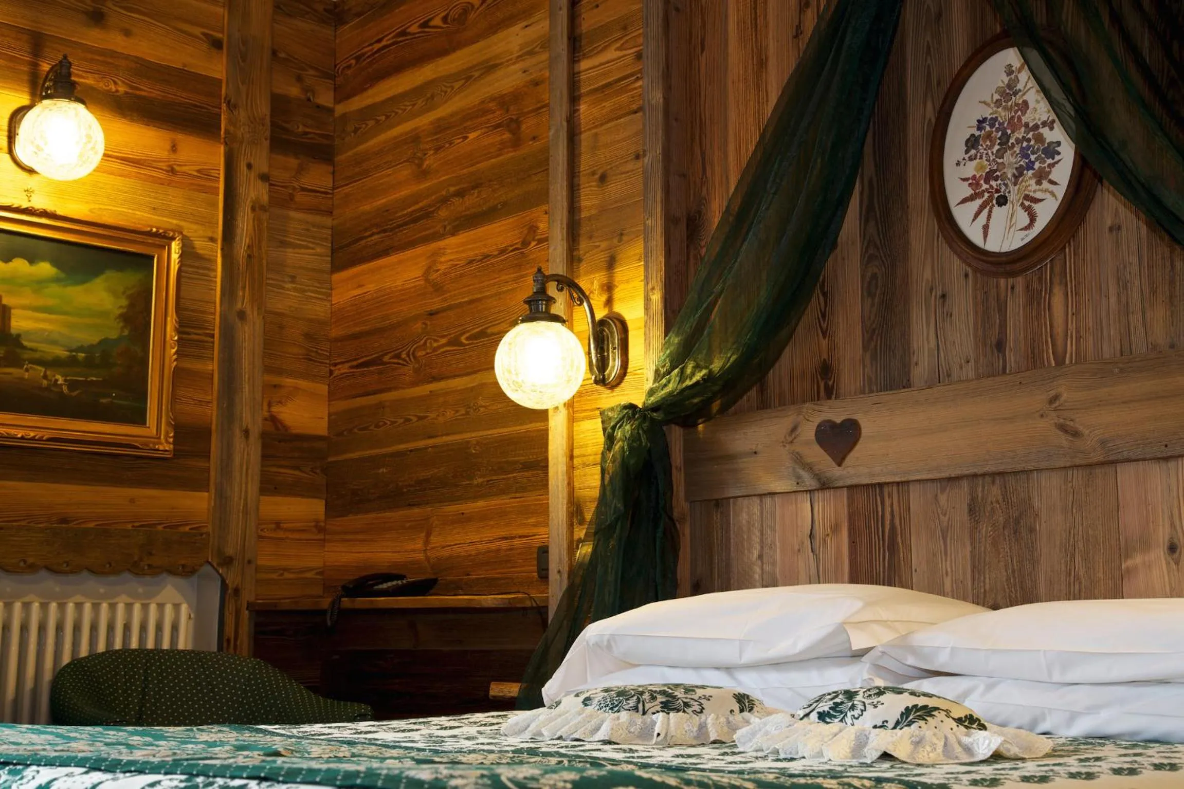 Bed in Hotel Milleluci