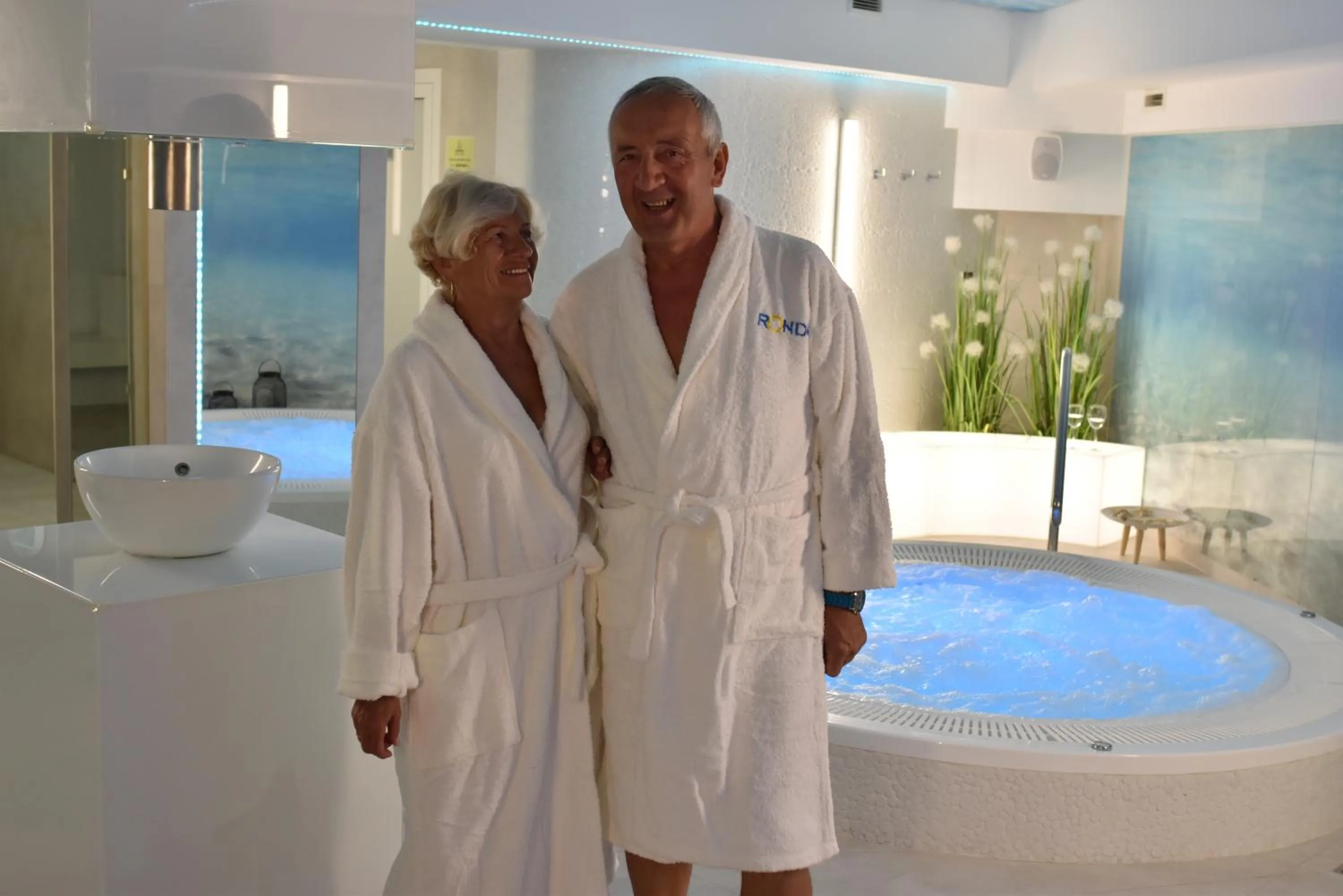 People in Apartamenty Rondo