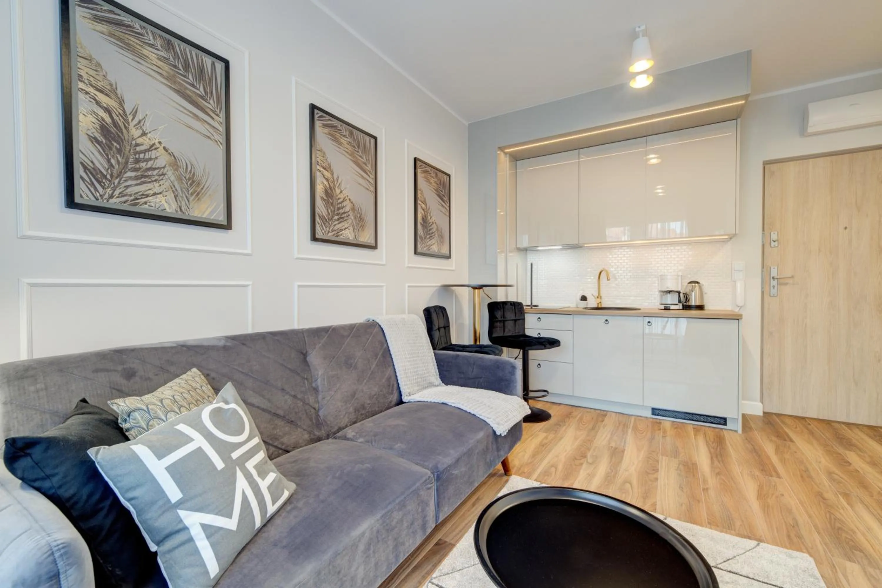 Kitchen or kitchenette in Apartamenty Rondo