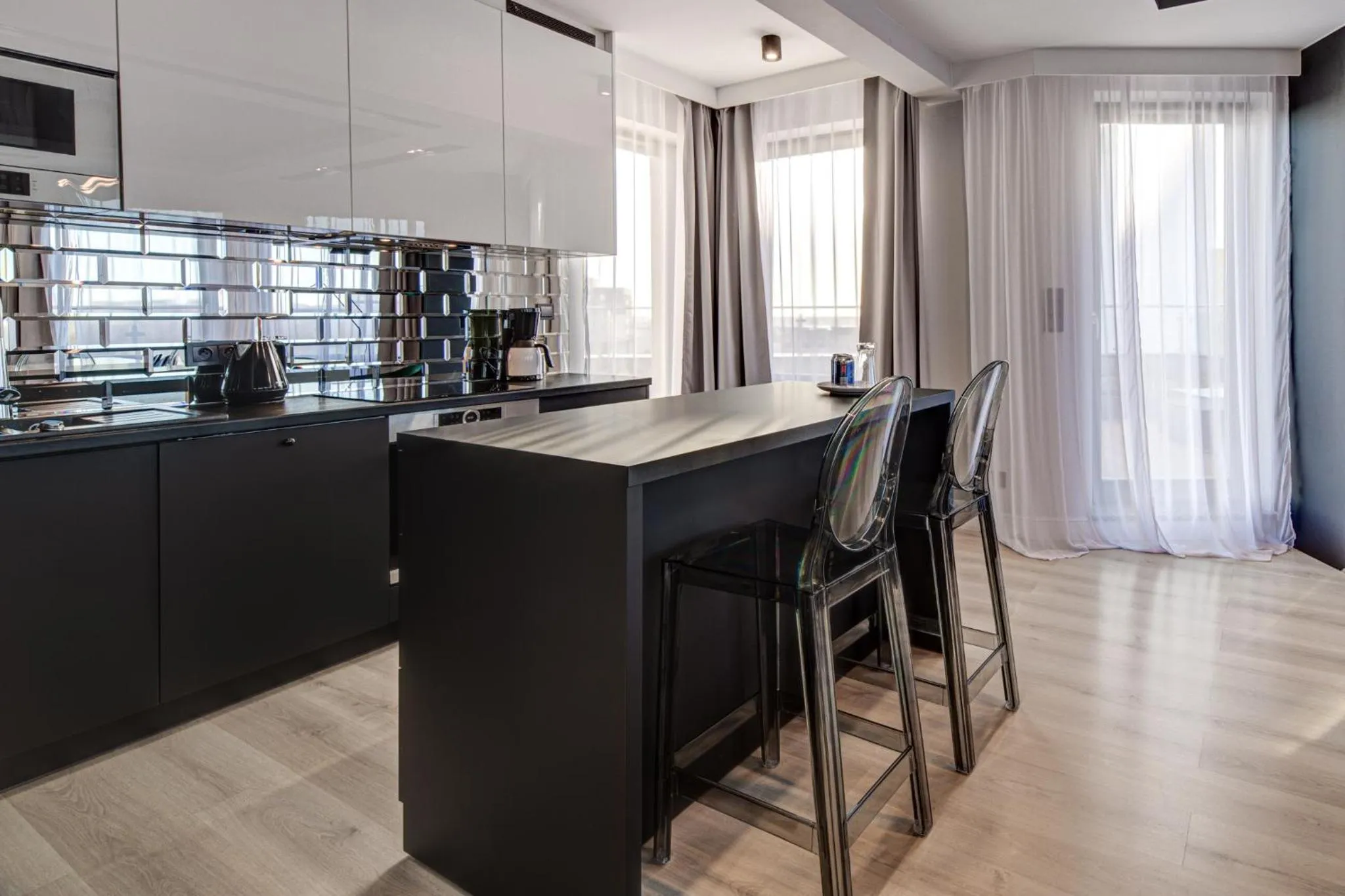 Kitchen or kitchenette in Apartamenty Rondo