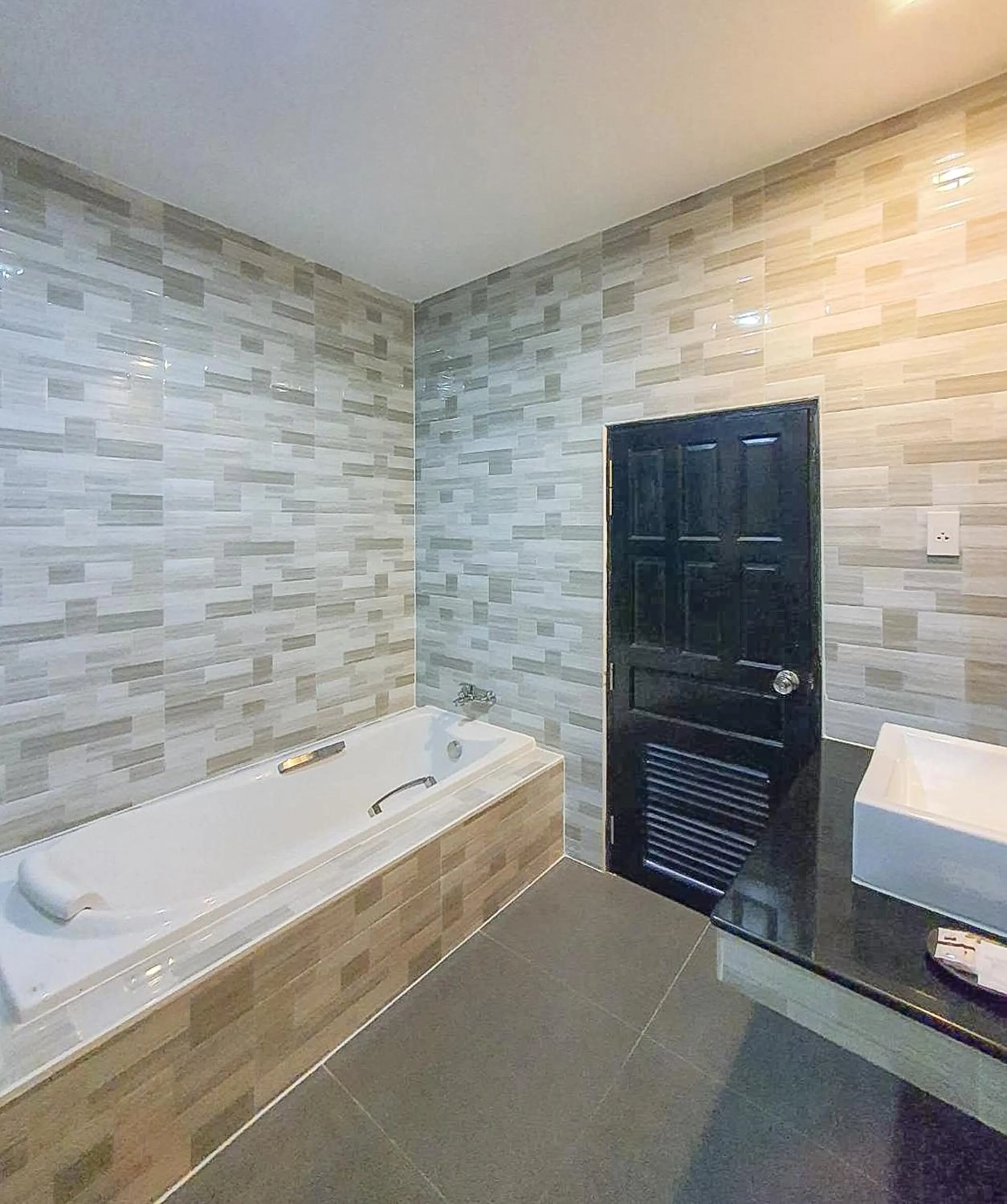 Bathroom in Phornpailin Riverside Resort
