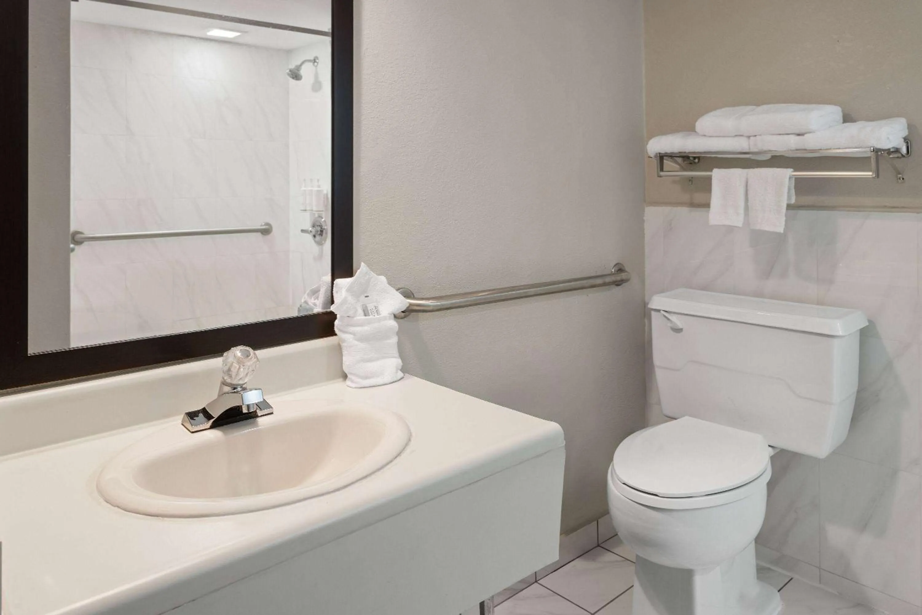 Shower in Days Inn by Wyndham Pottstown