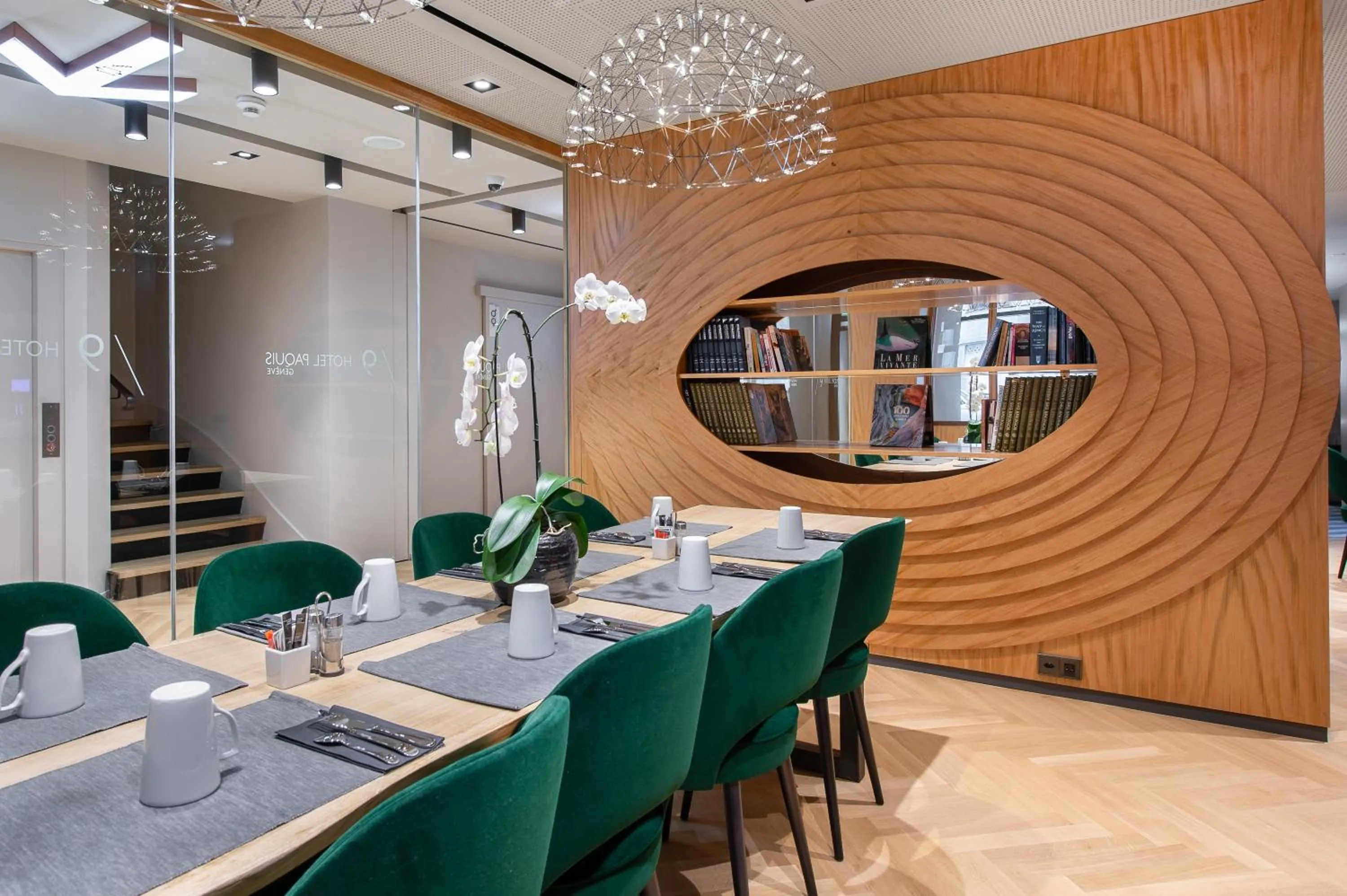 Breakfast in 9Hotel Paquis