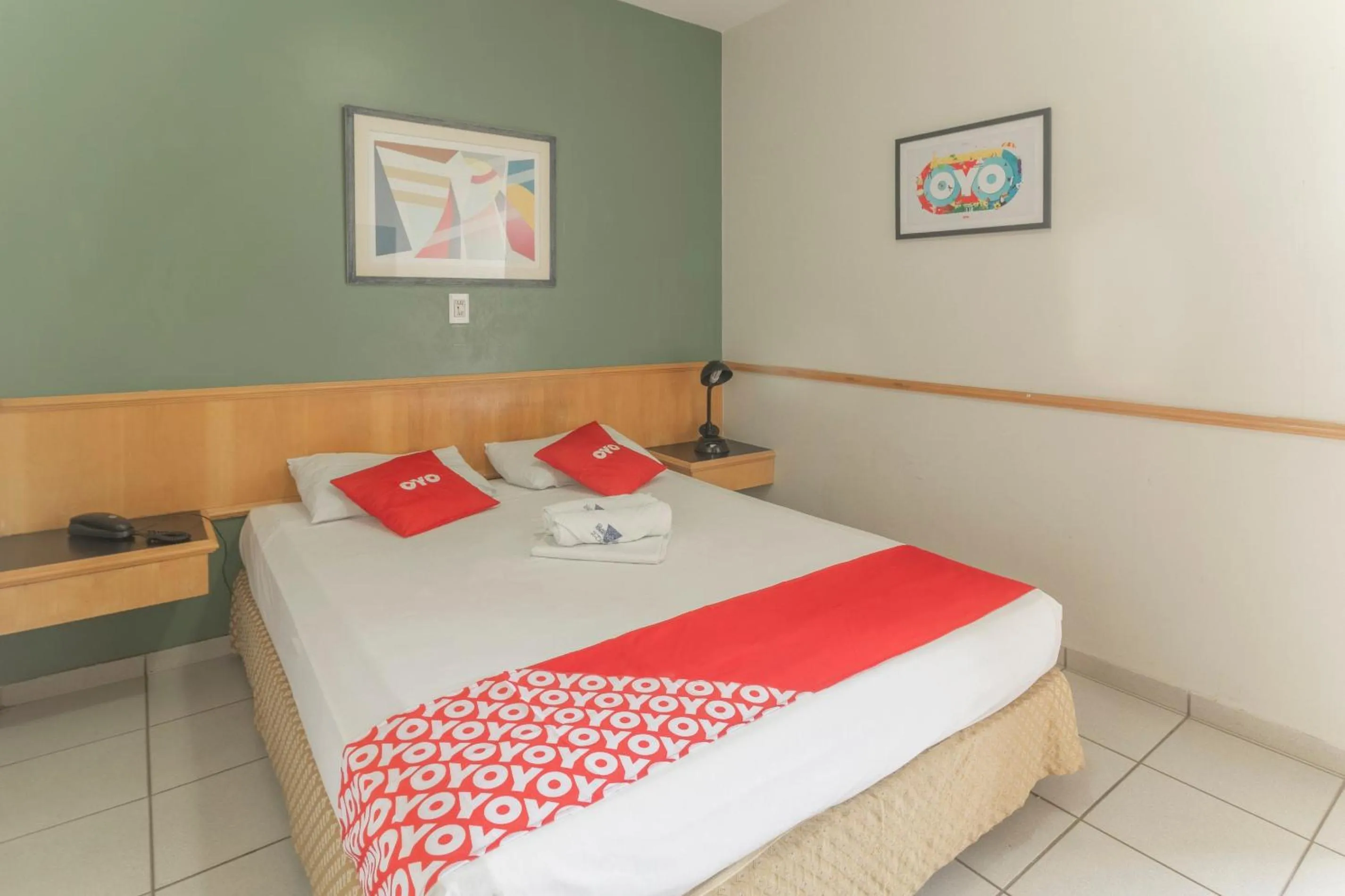 Bedroom, Bed in Mangabeiras Hotel