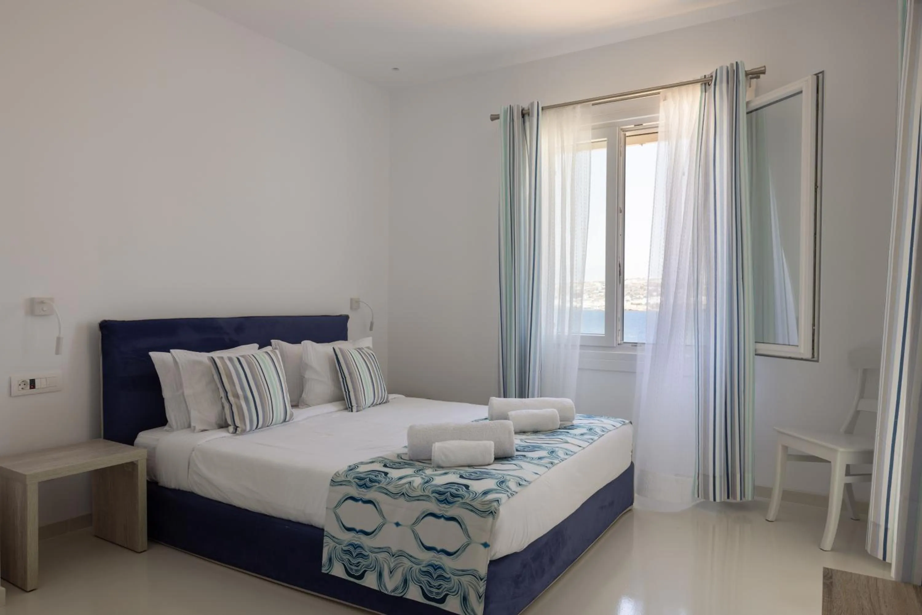 Bedroom, Bed in Amaris Mykonian Residence