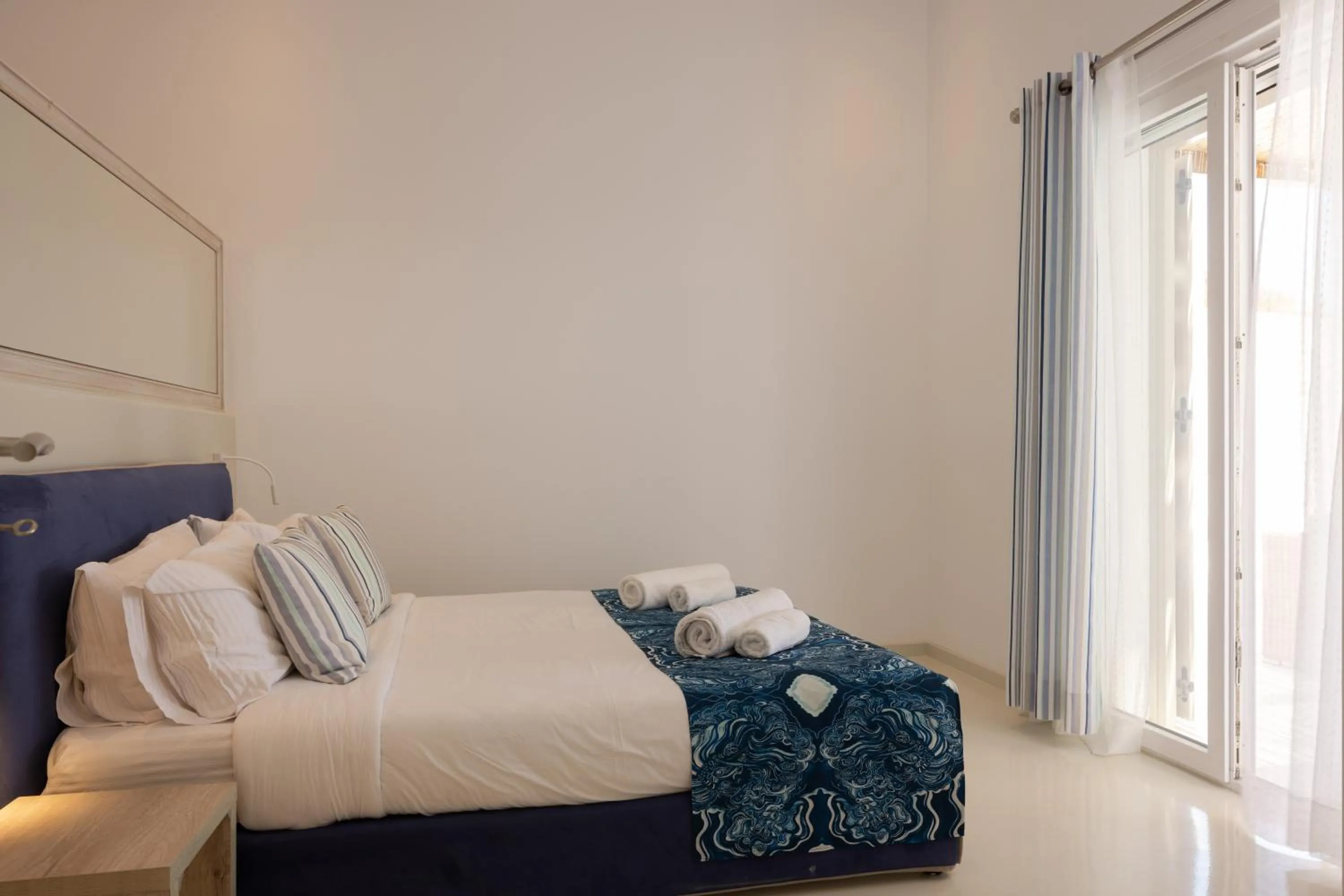 Bedroom, Bed in Amaris Mykonian Residence