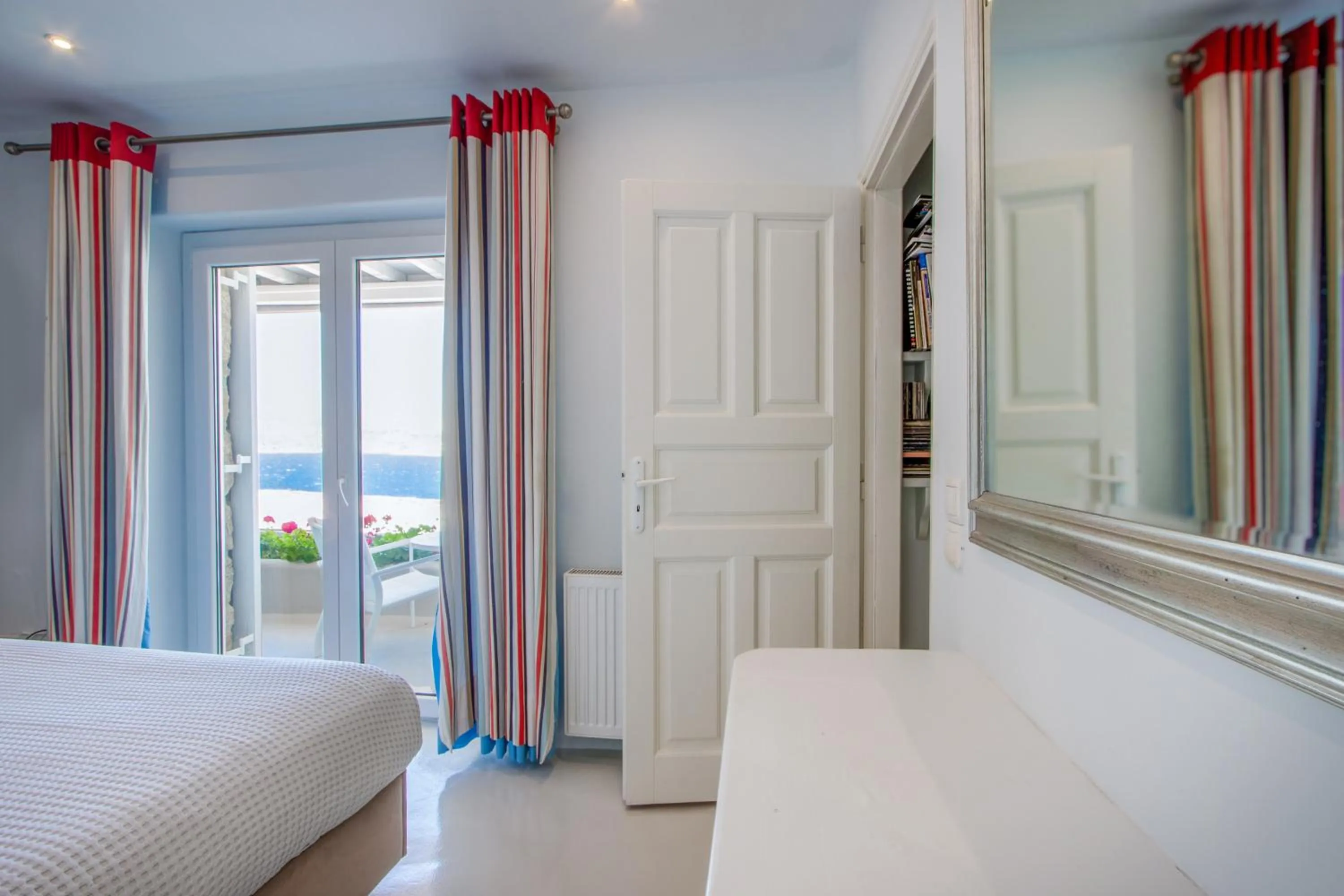 Bed in Amaris Mykonian Residence