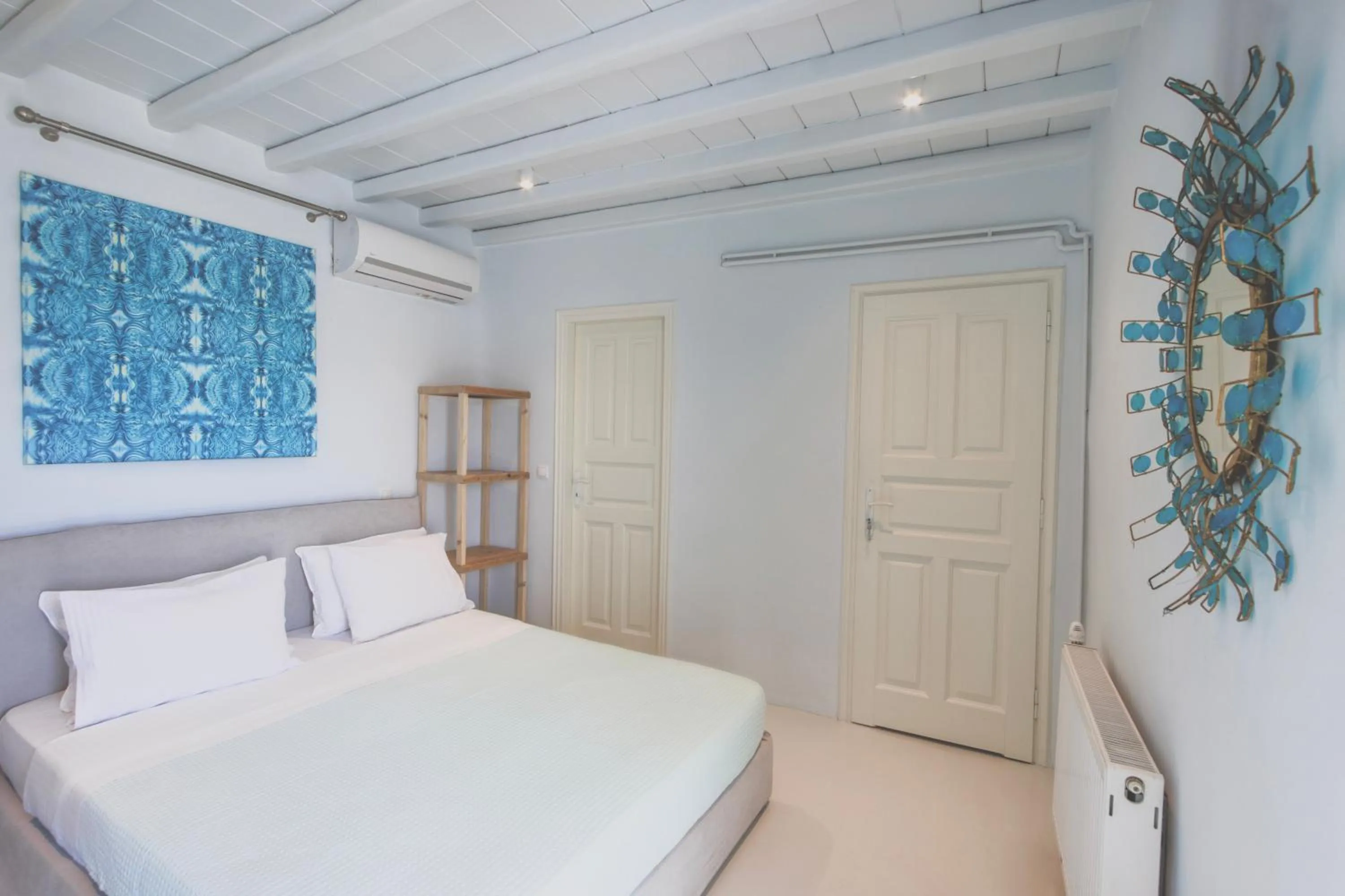 Bed in Amaris Mykonian Residence