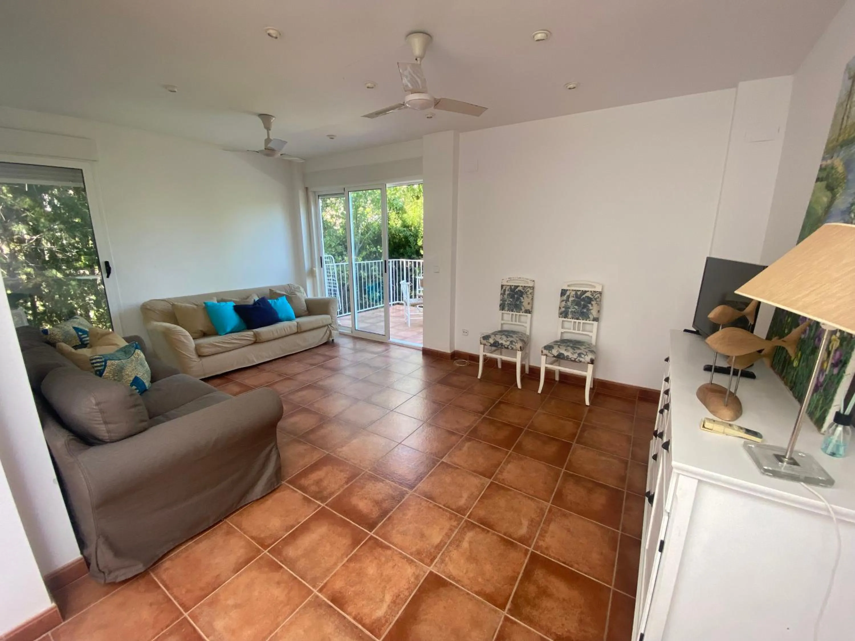 TV and multimedia in Travel Habitat Benicassim