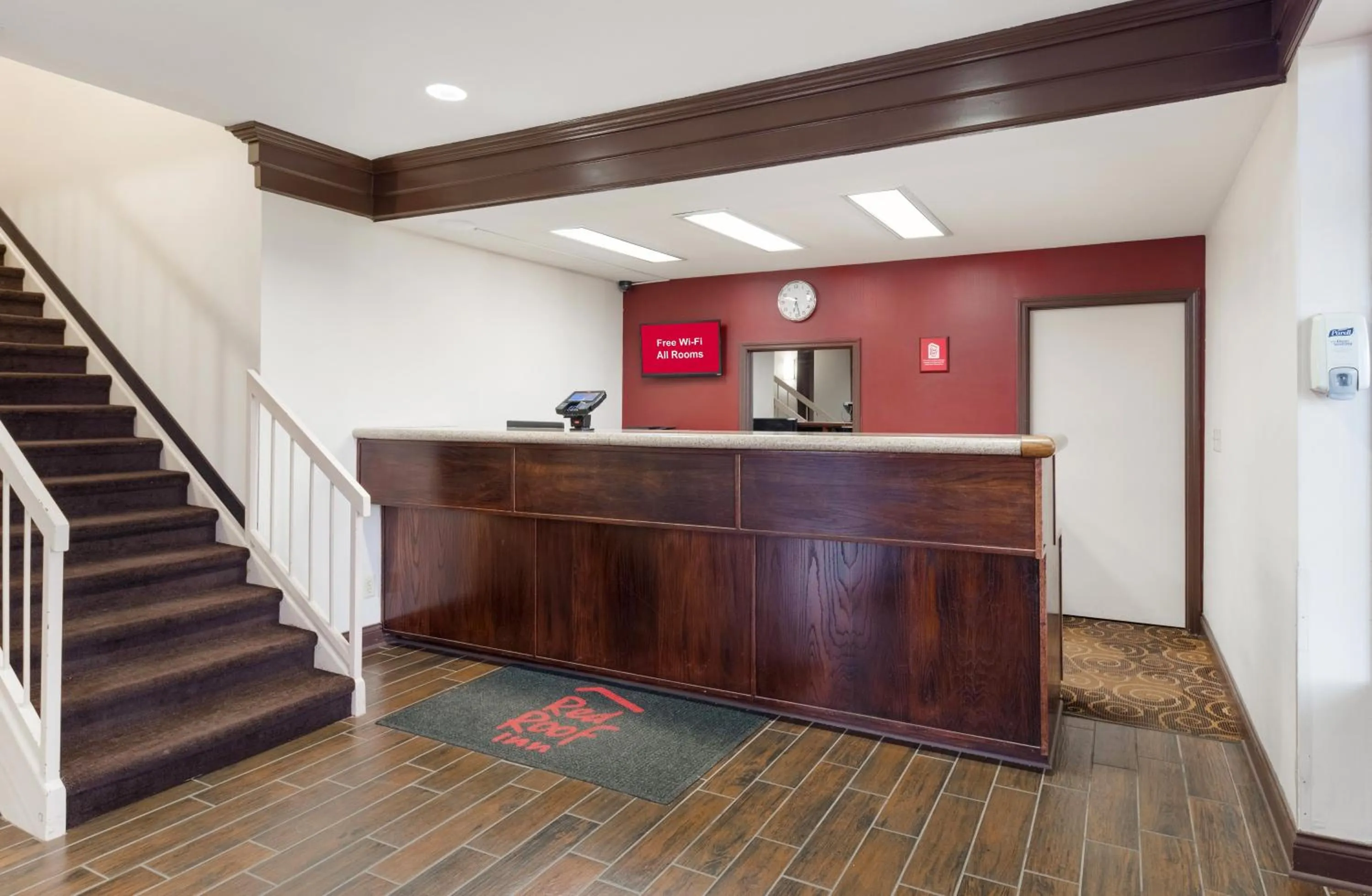 Lobby or reception in Red Roof Inn Fort Wayne