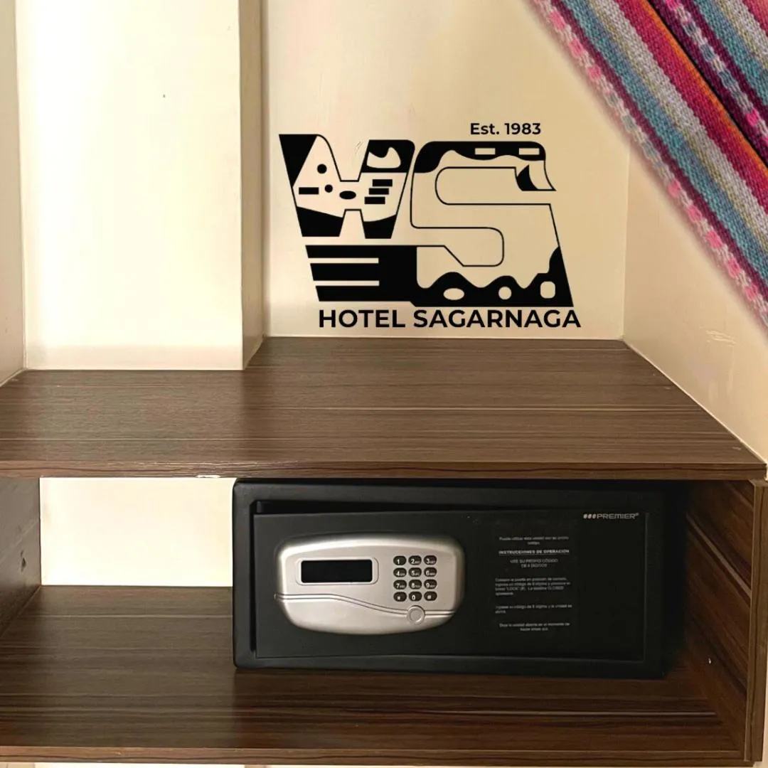 safe in Hotel Sagarnaga