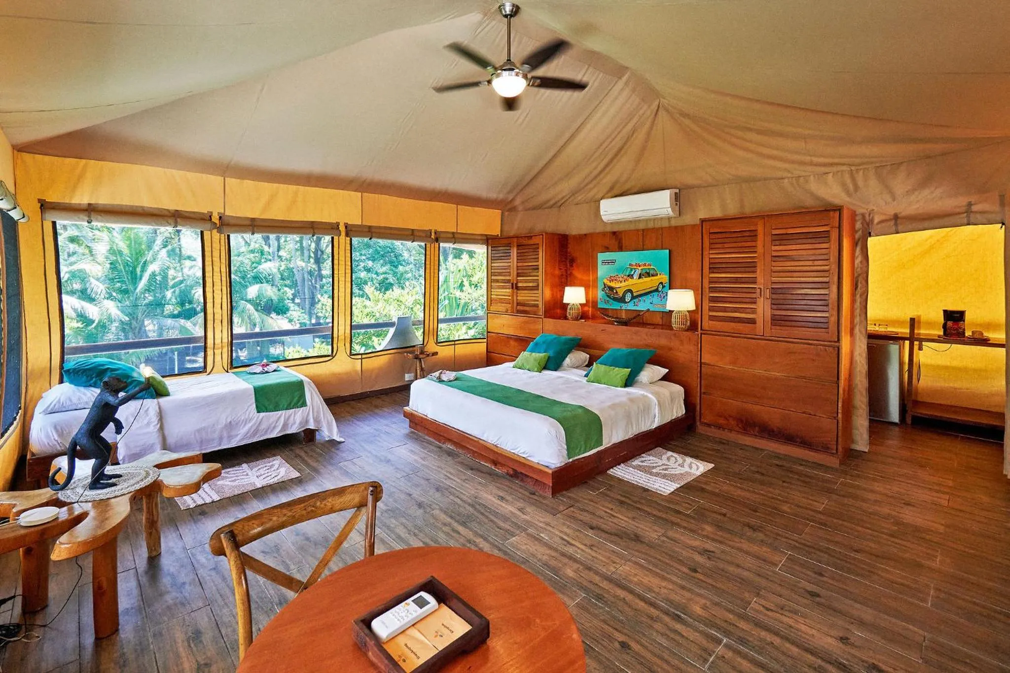 Bed in Hotel Tropico Latino