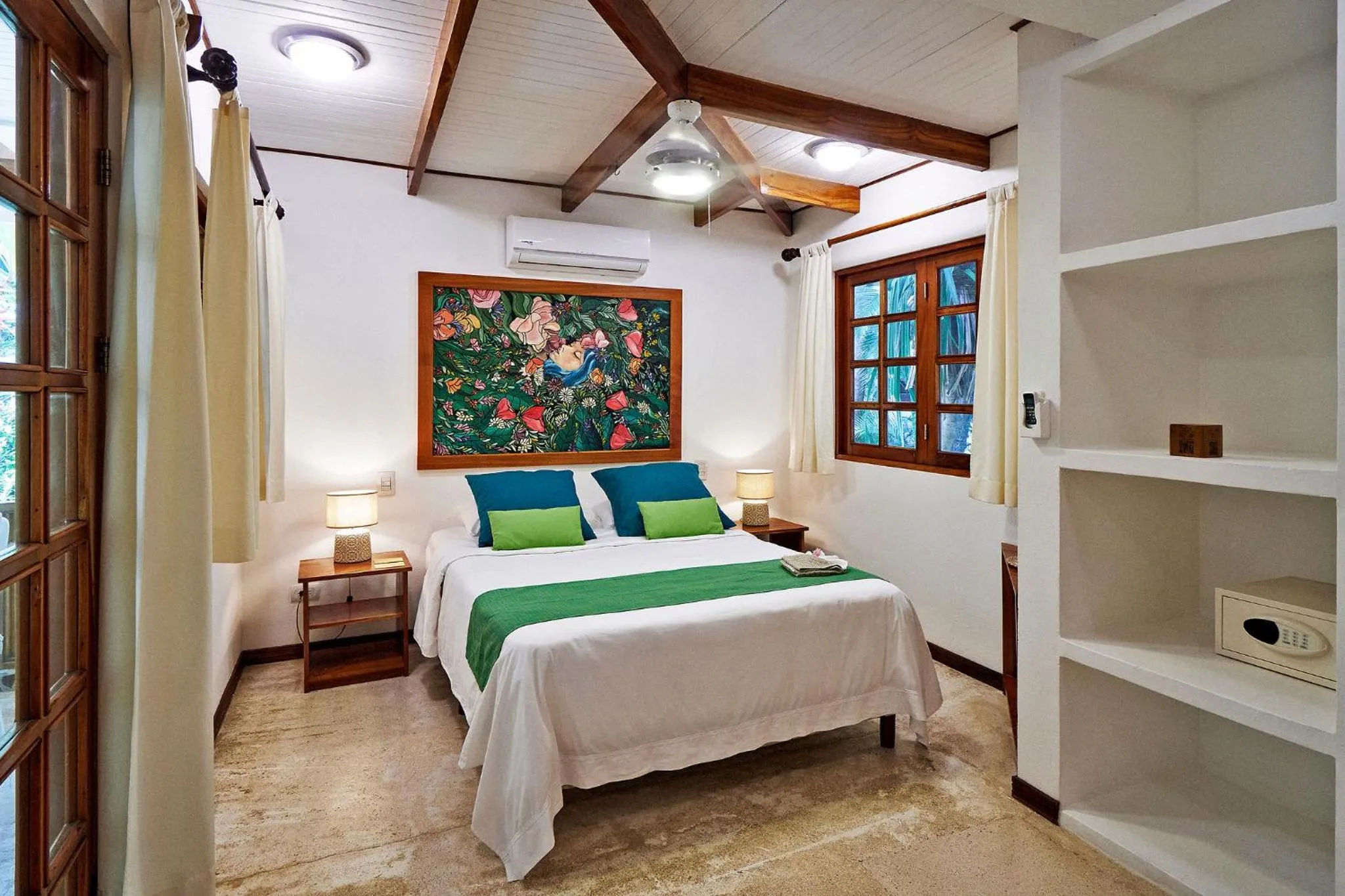 Bed in Hotel Tropico Latino