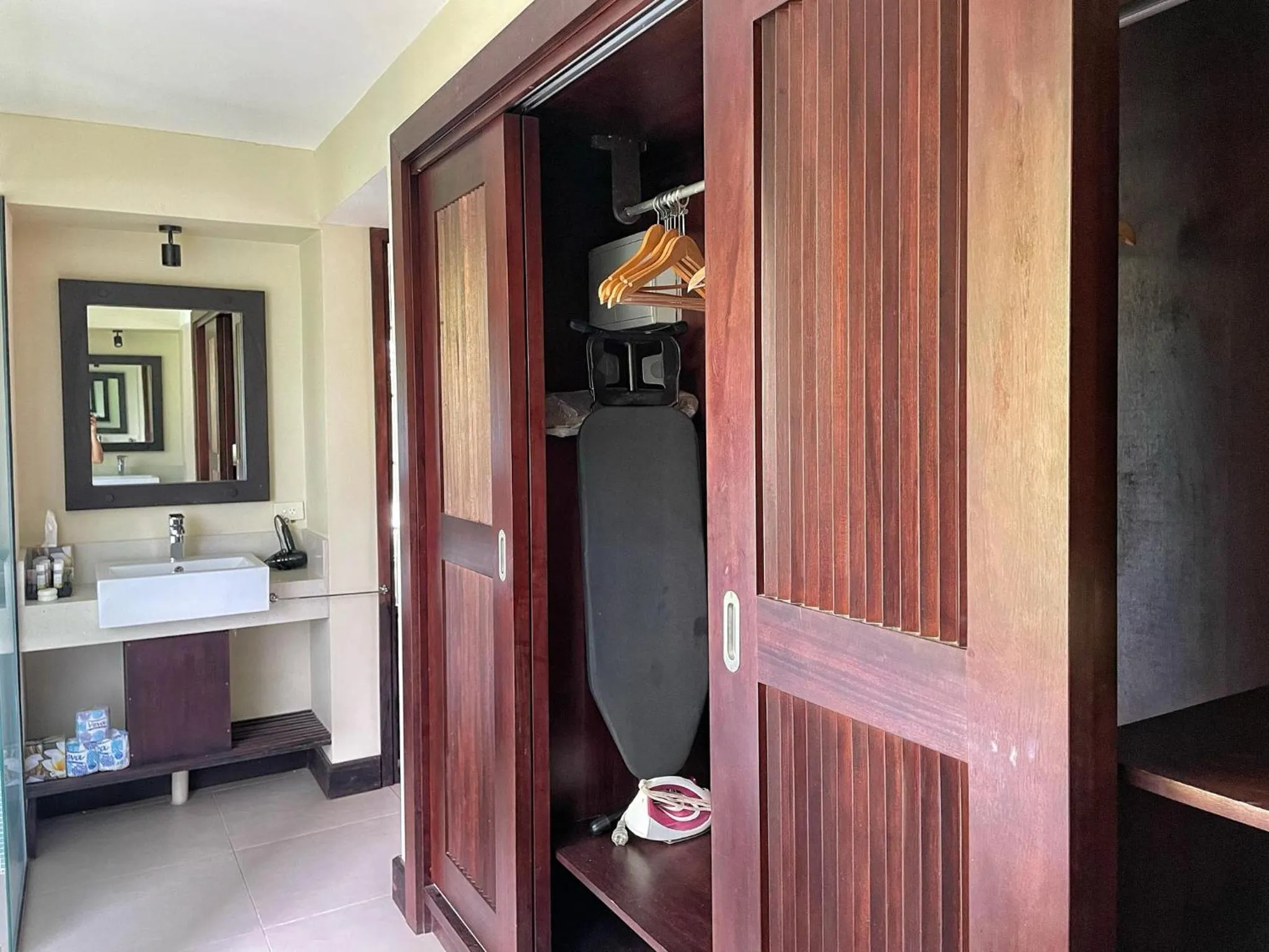 Tambua Sands Beach Resort