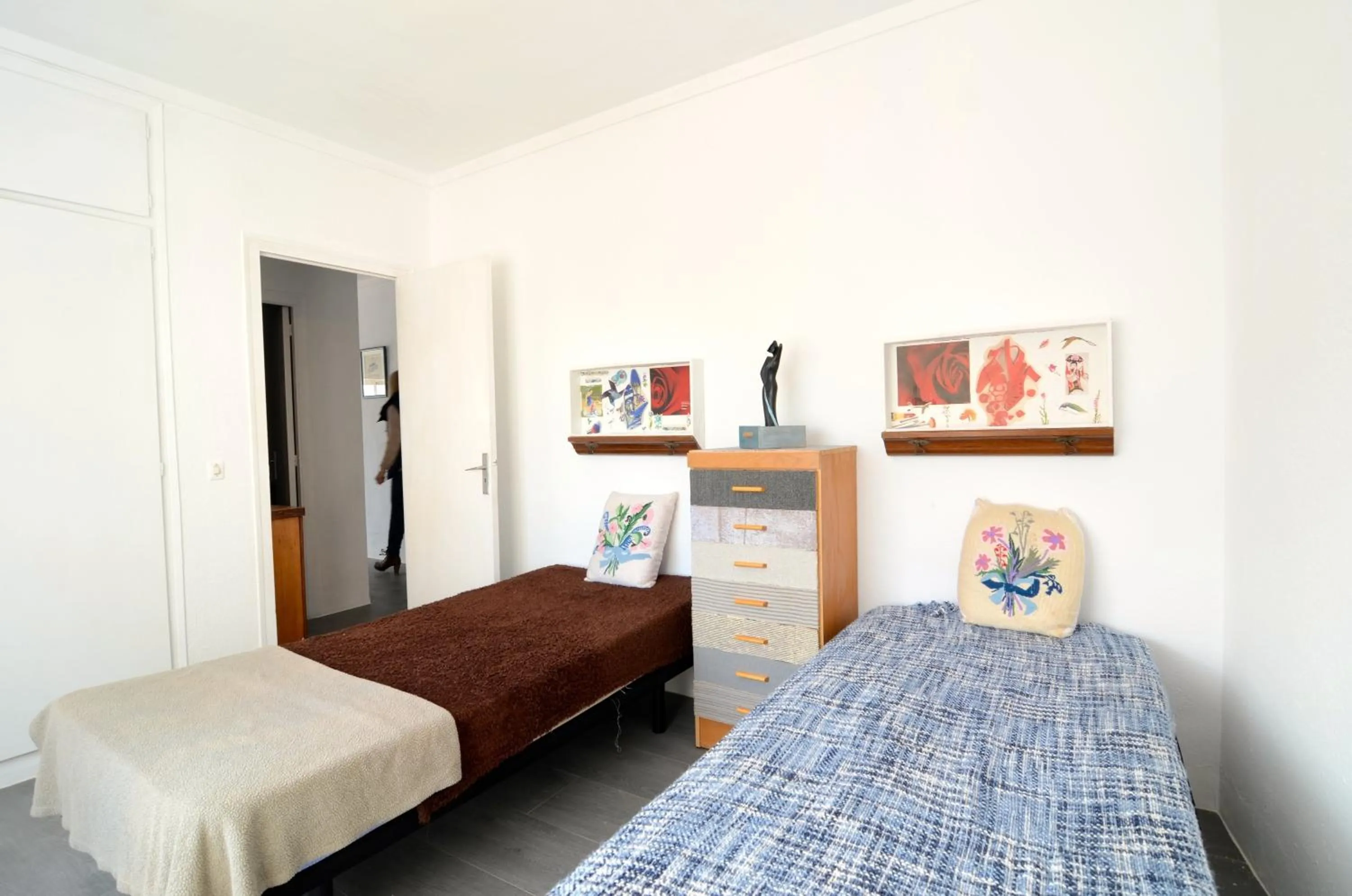 Bedroom, Bed in Les Escoles