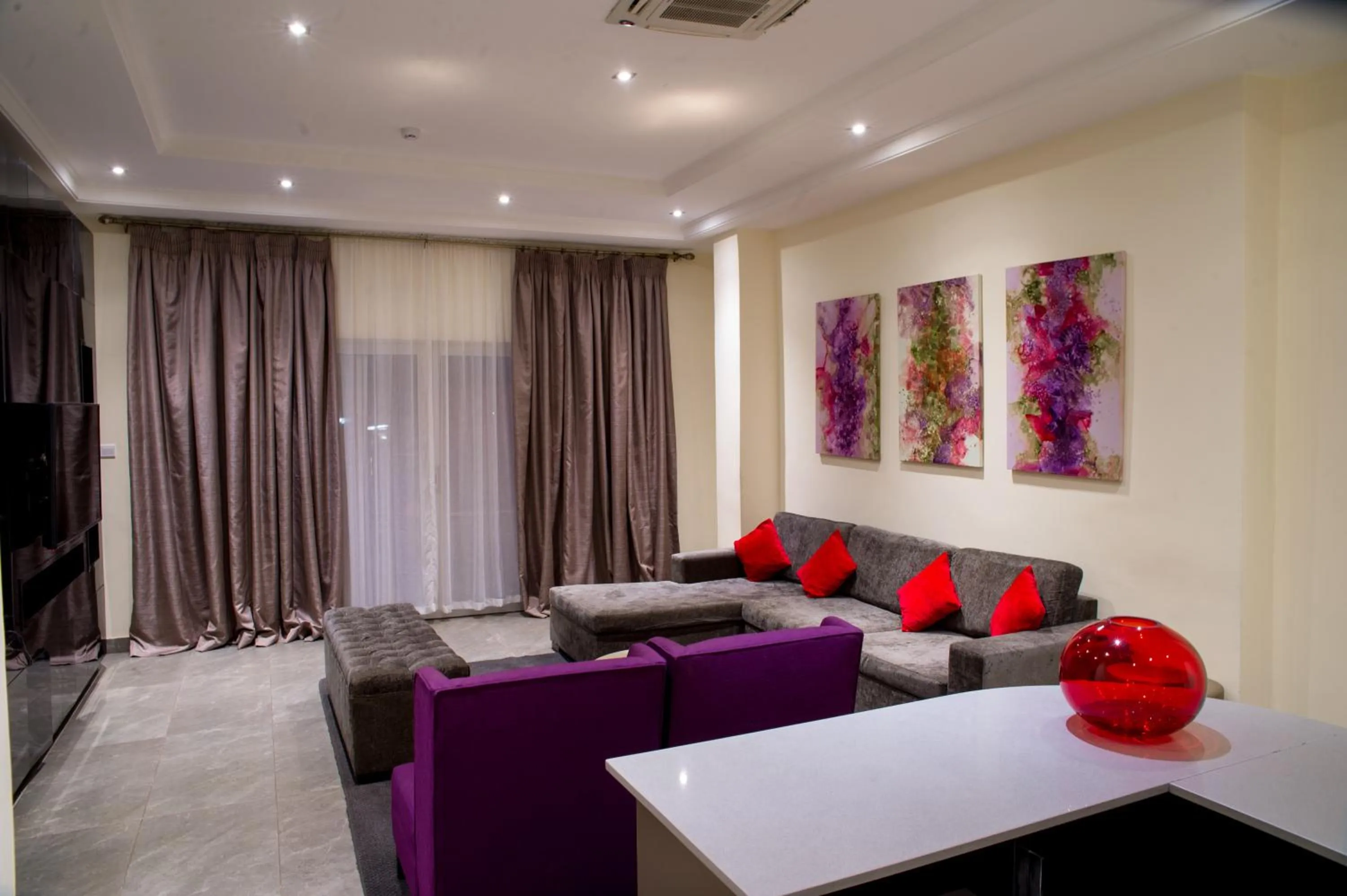 Living room in The Francis Hotel