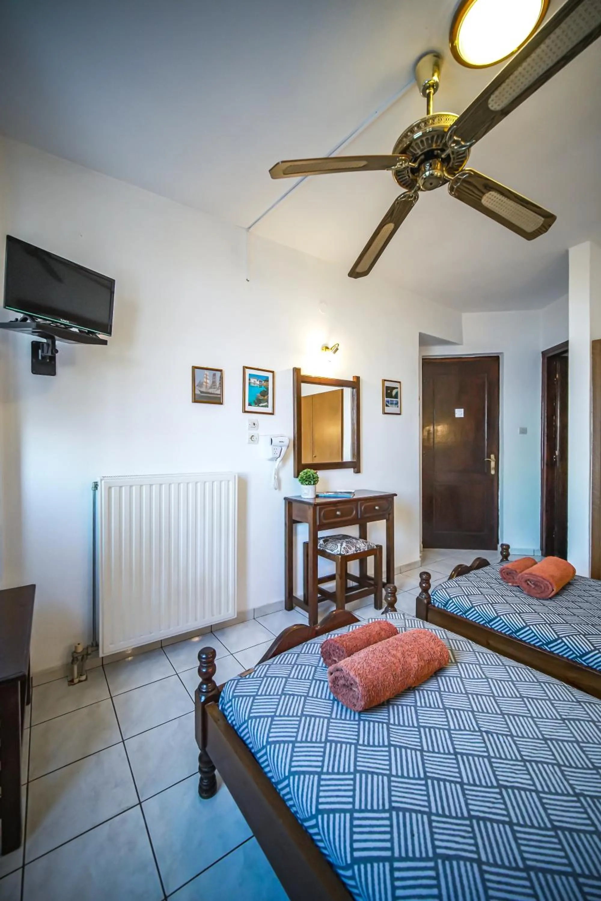 Bed in Hotel Hagiati