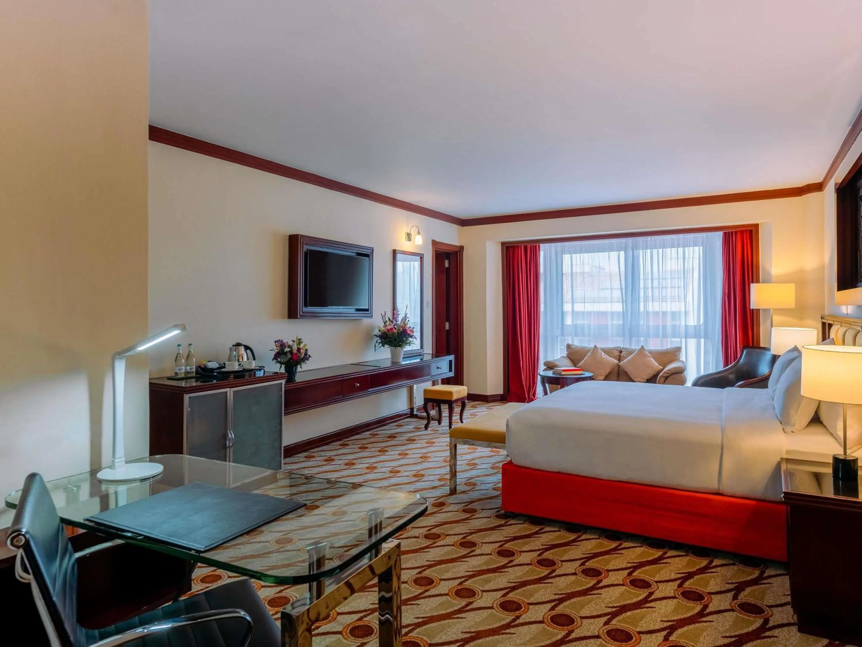 Bedroom, Bed in Mövenpick Hotel & Residences Nairobi