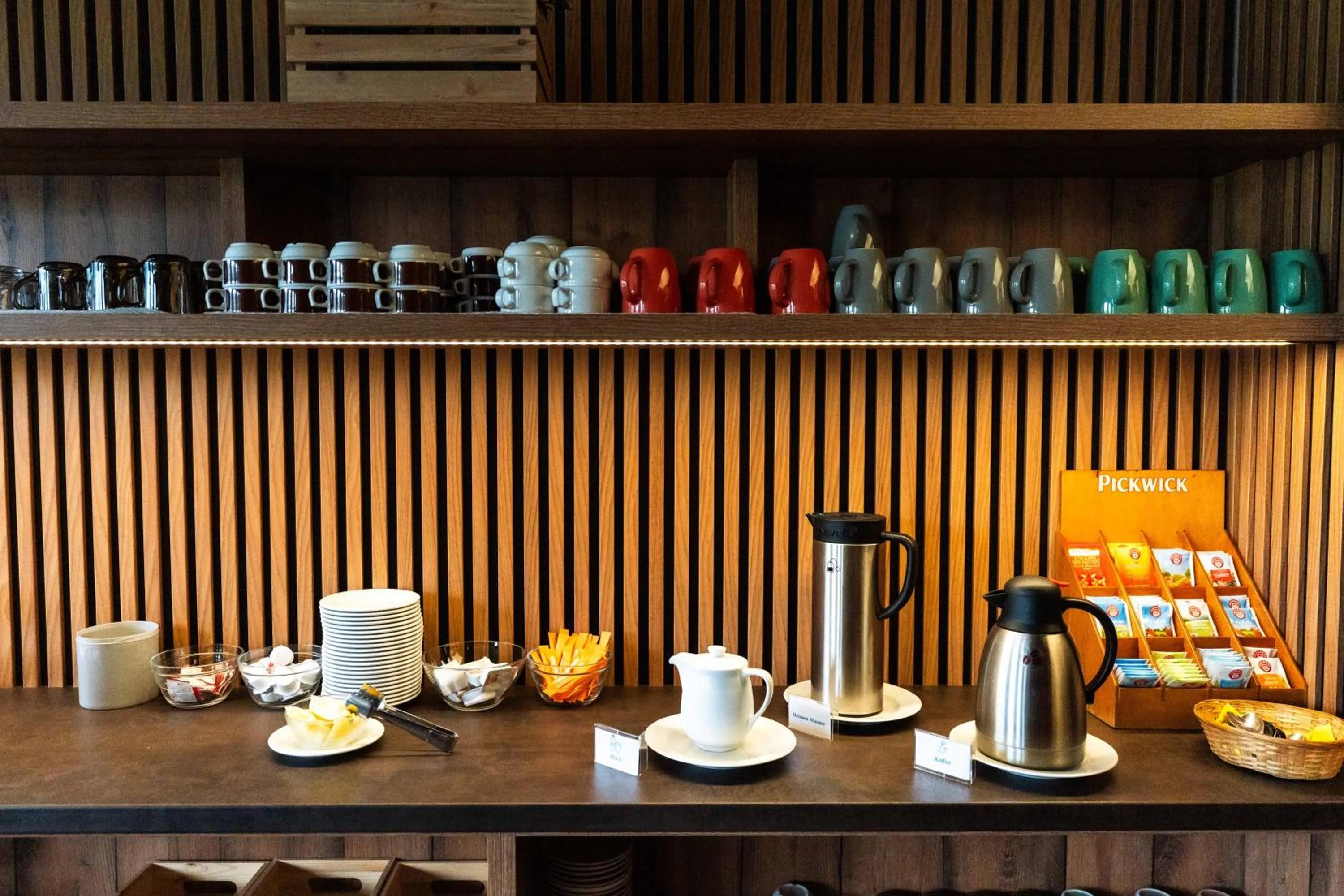 Restaurant/places to eat in Pension Tilly