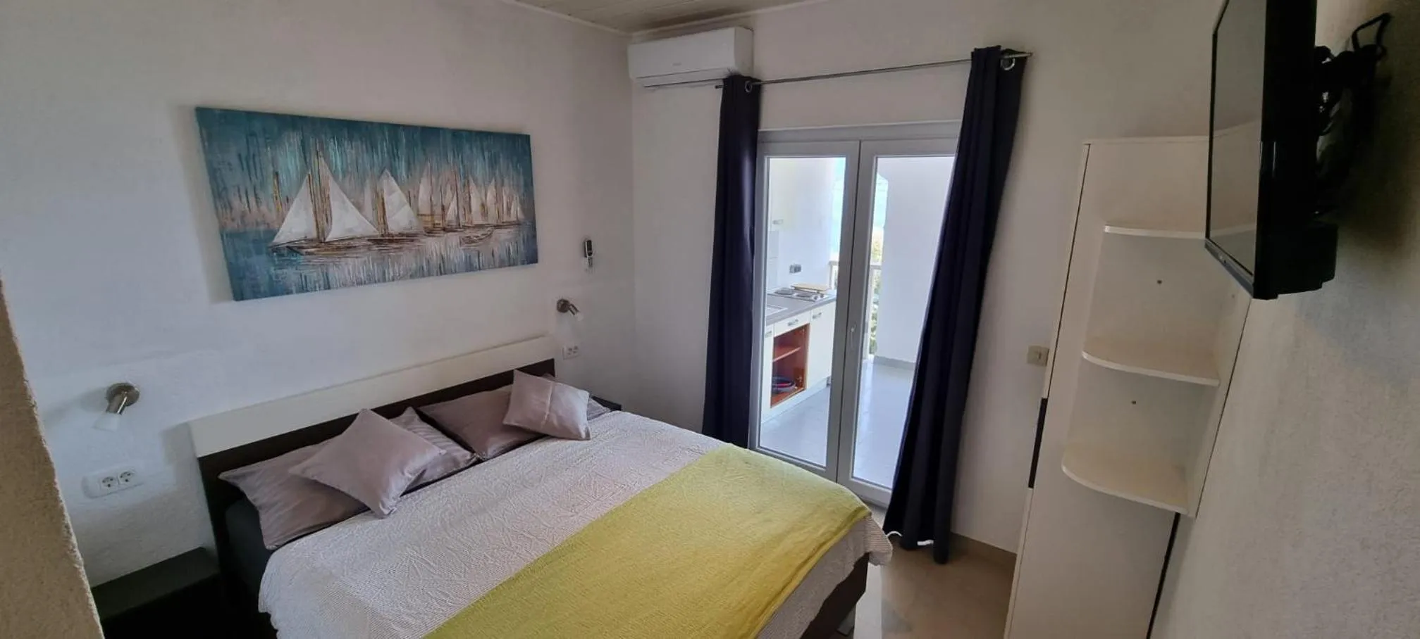 Bedroom, Bed in Villa Ana