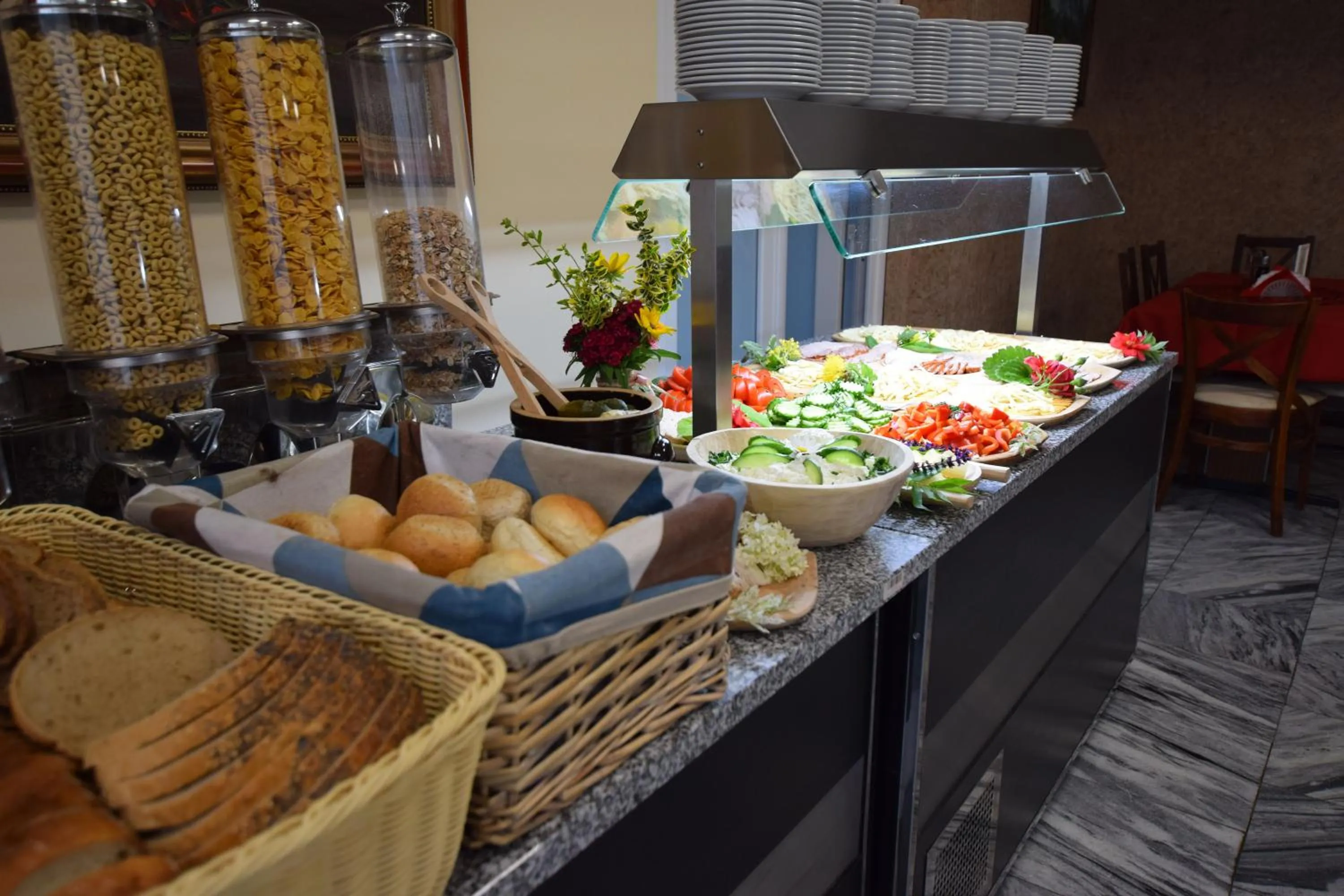 Buffet breakfast in Dafne Zakopane