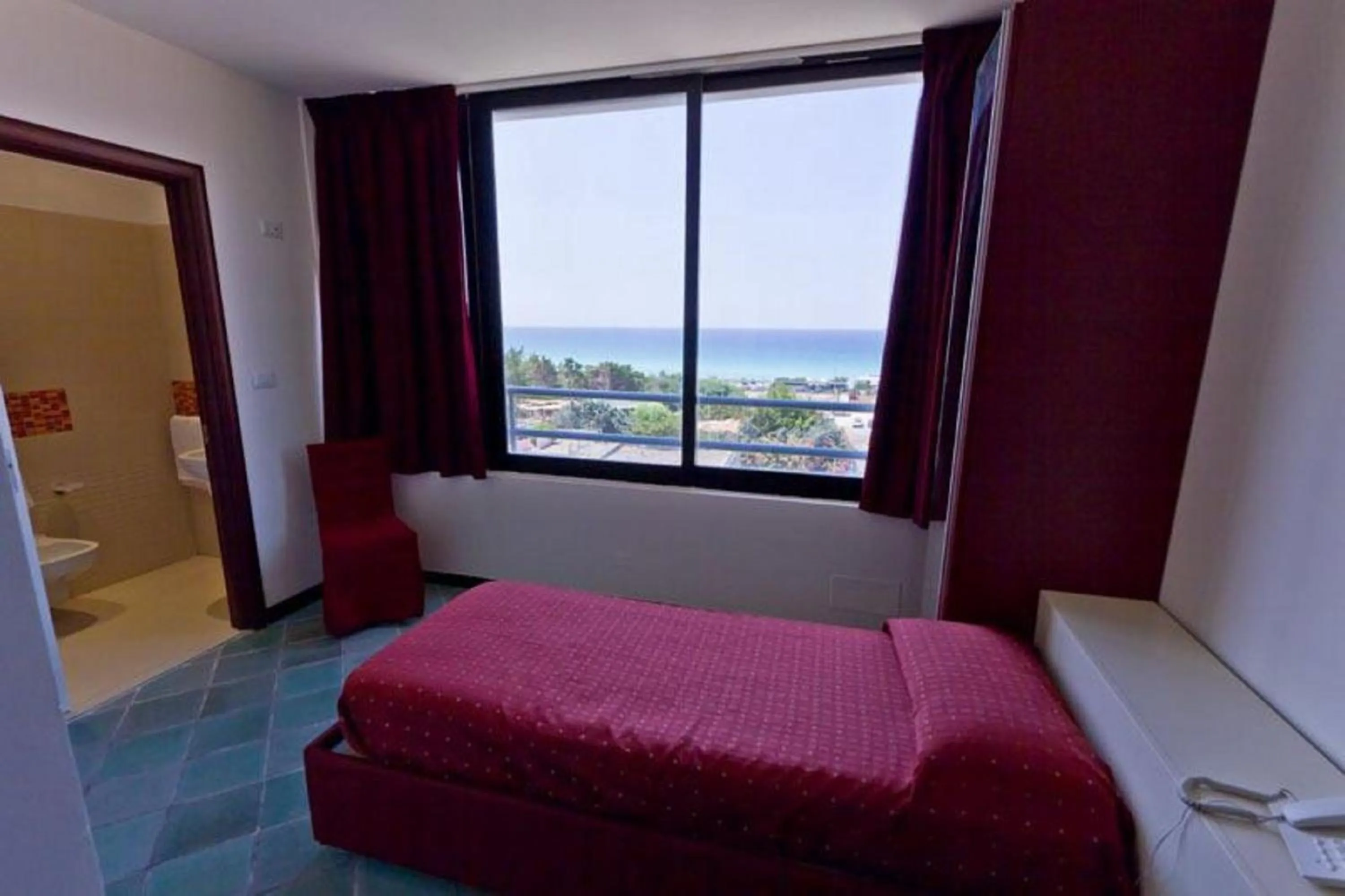 Bedroom, Bed in Hotel Baia Verde Gallipoli