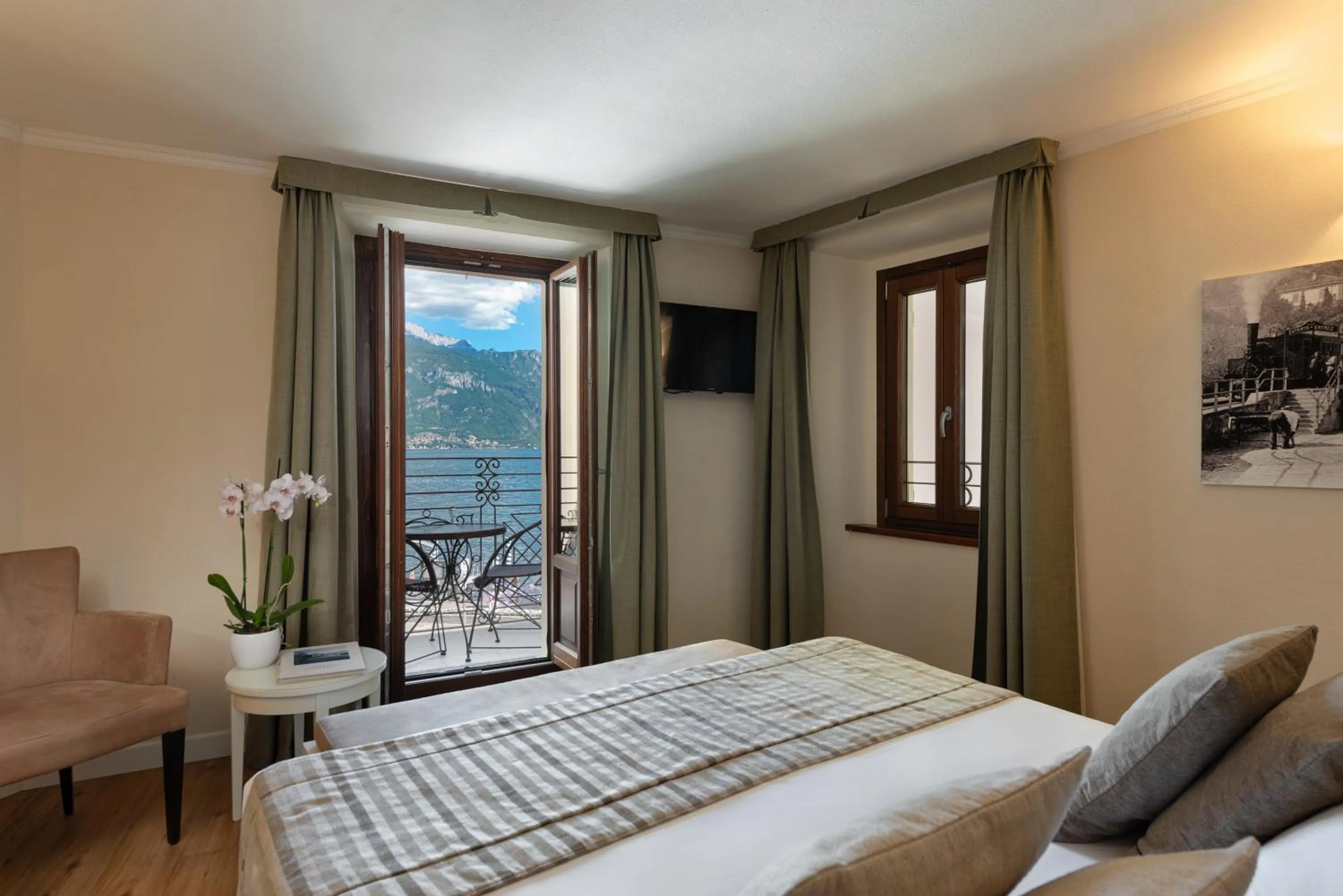 Bed in Hotel Garni Corona