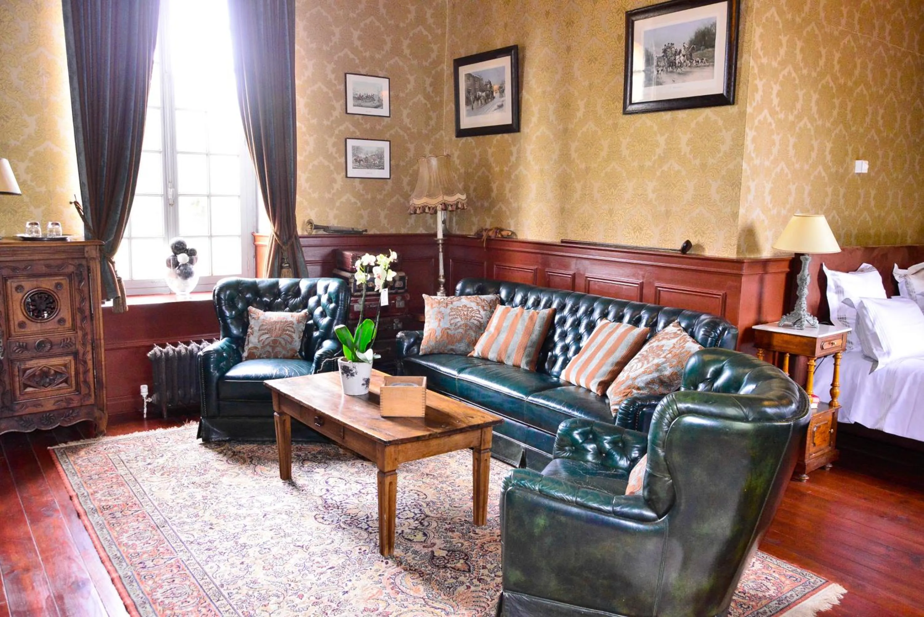 Area and facilities in Chateau d'Origny, Chambres d'hotes et Restaurant Gastronomique