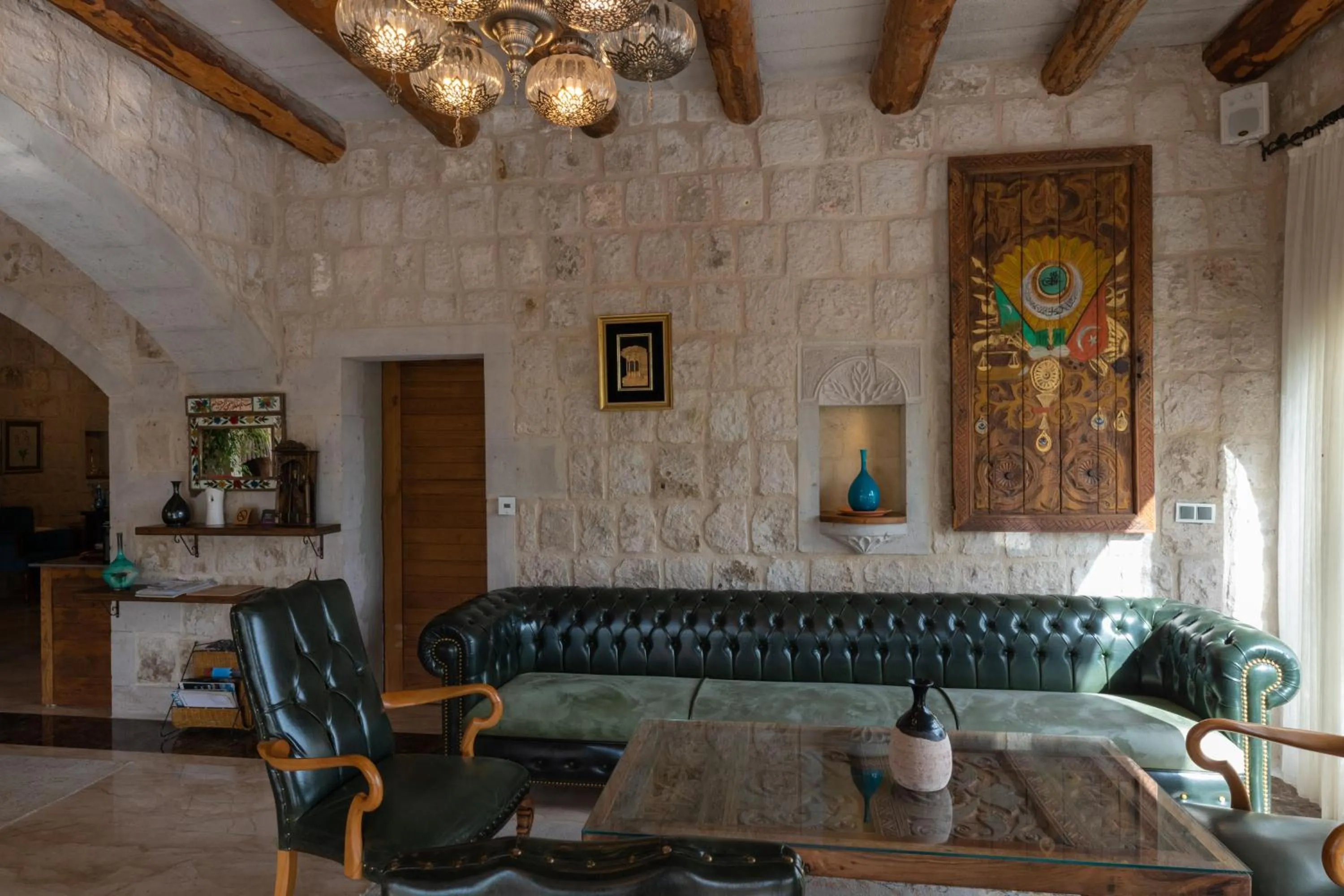 Lobby or reception in Hera Cave Suites