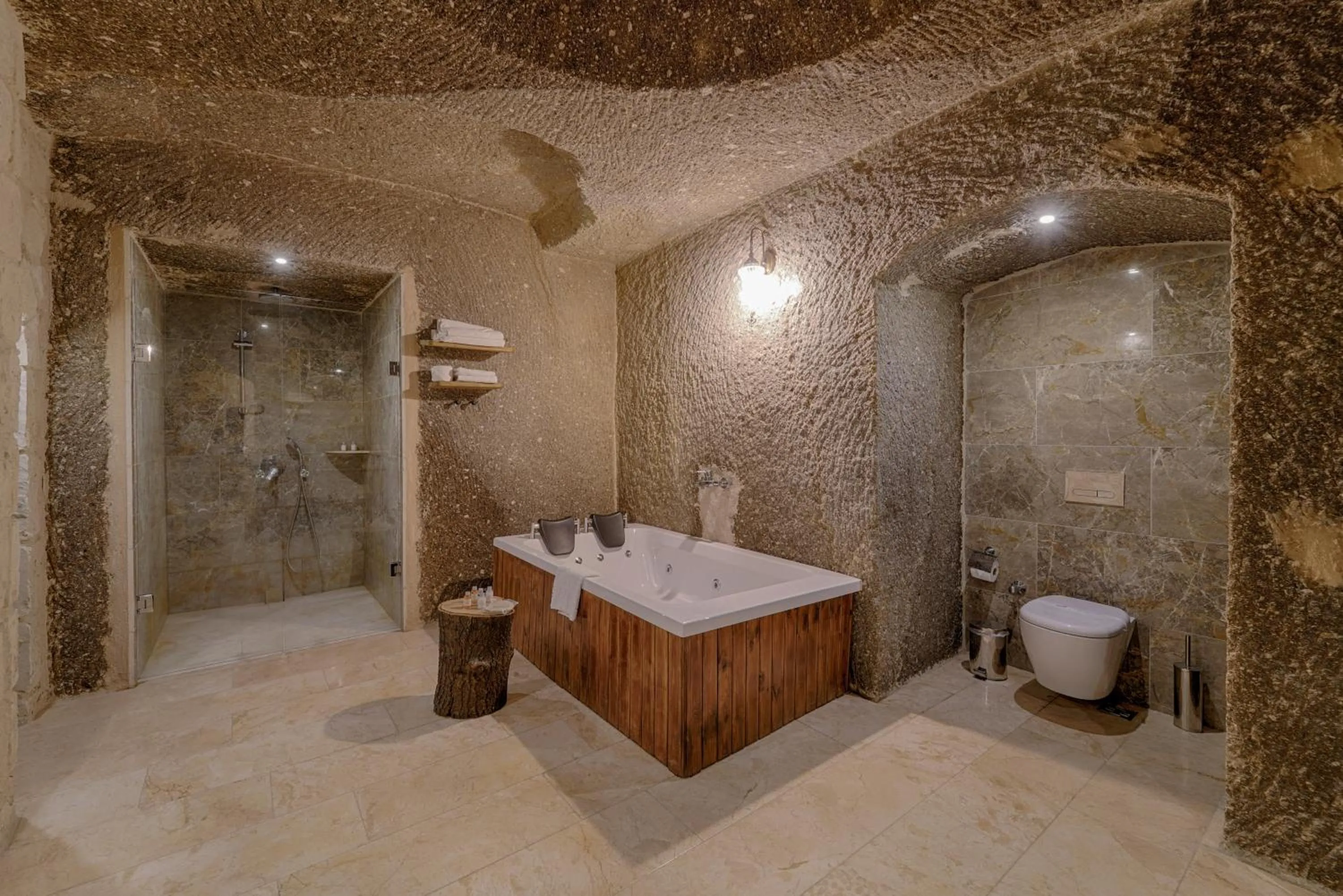 Bathroom in Hera Cave Suites