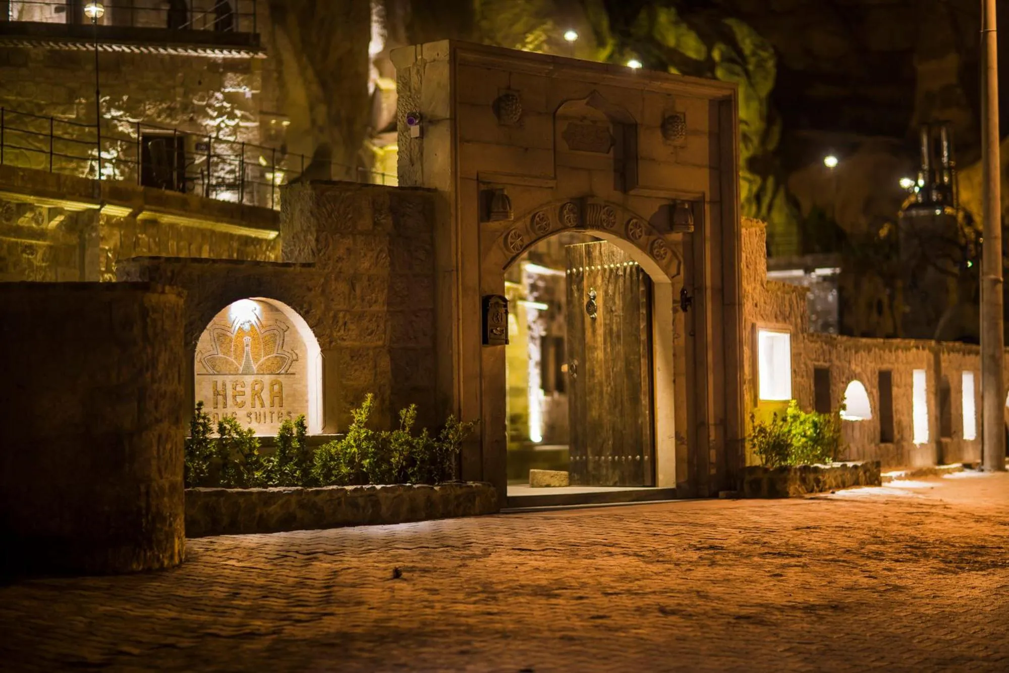 Facade/entrance in Hera Cave Suites