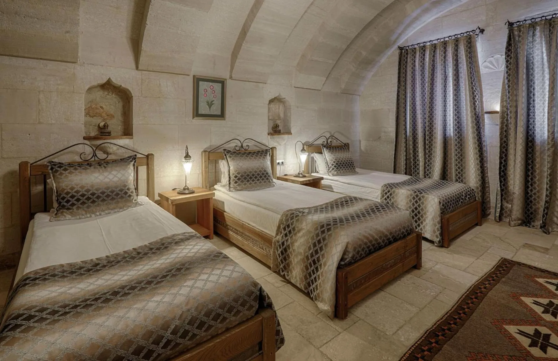 Bedroom, Bed in Hera Cave Suites