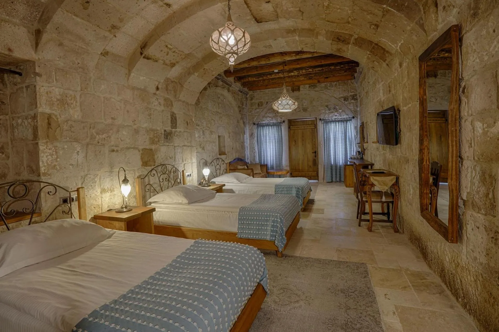 Bedroom, Bed in Hera Cave Suites