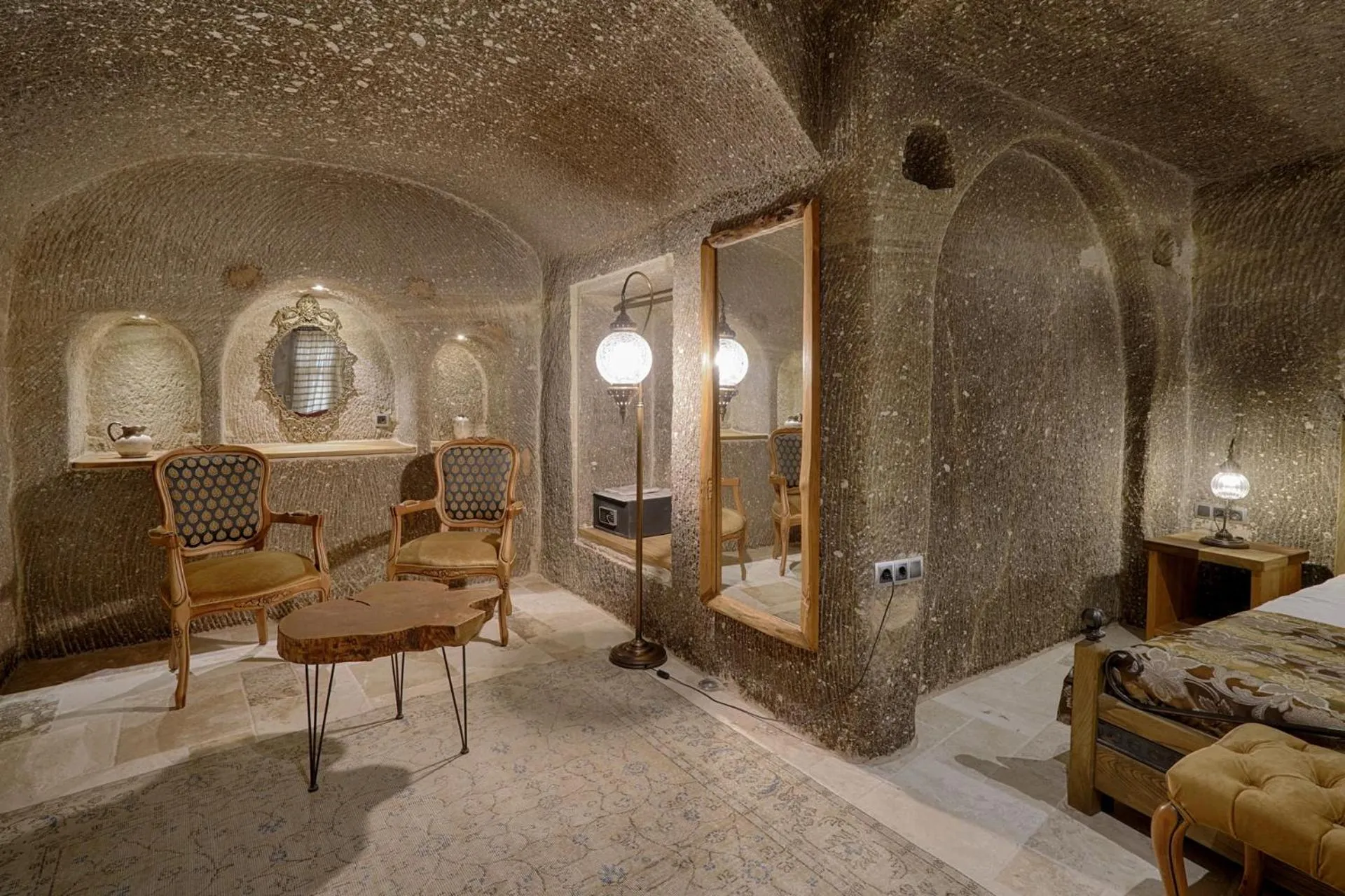 Living room in Hera Cave Suites