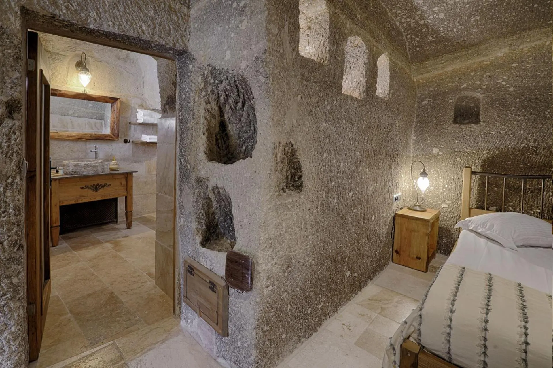 Bathroom, Bed in Hera Cave Suites