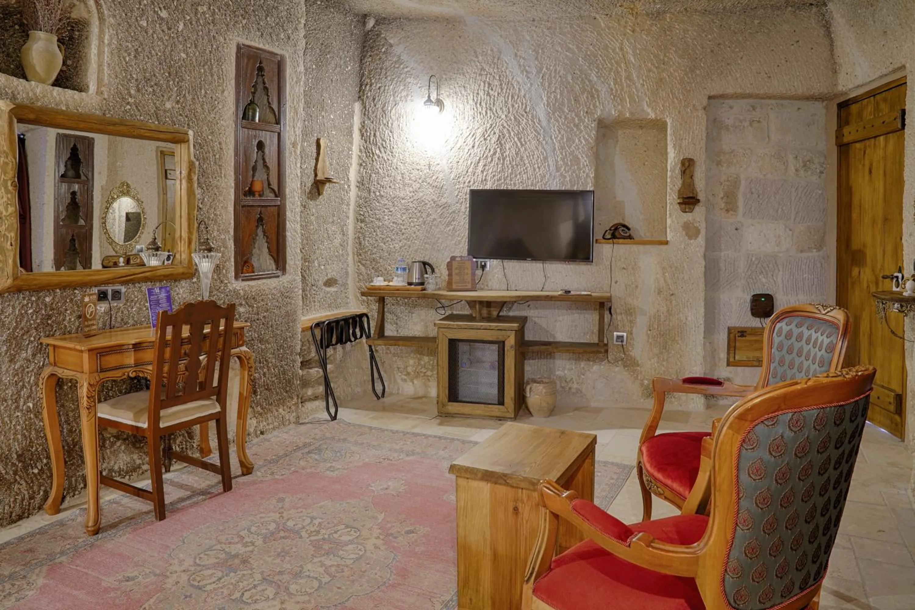 Seating area in Hera Cave Suites