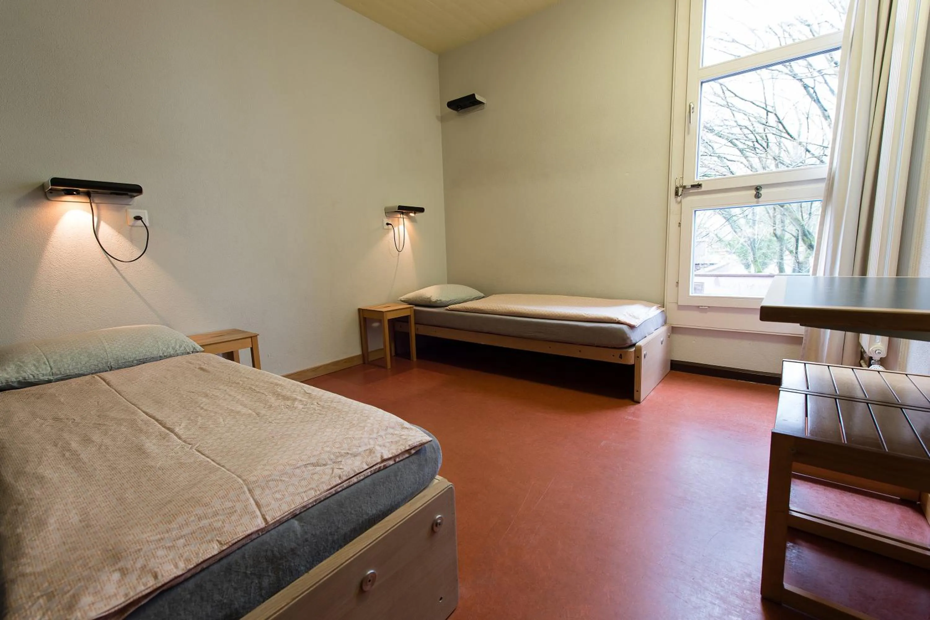 Photo of the whole room, Bed in Zurich Youth Hostel