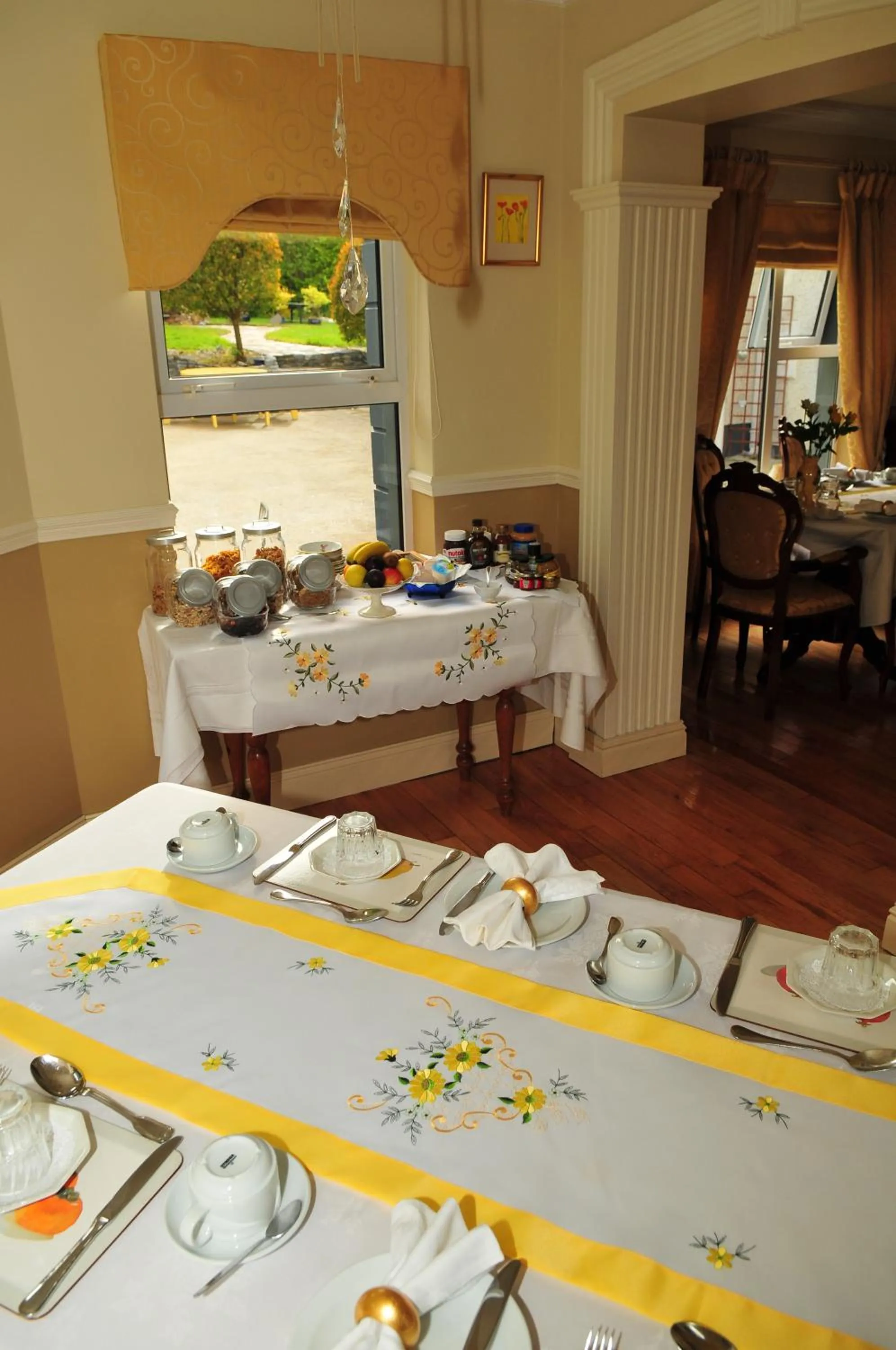 Dining area in Killererin House B&B